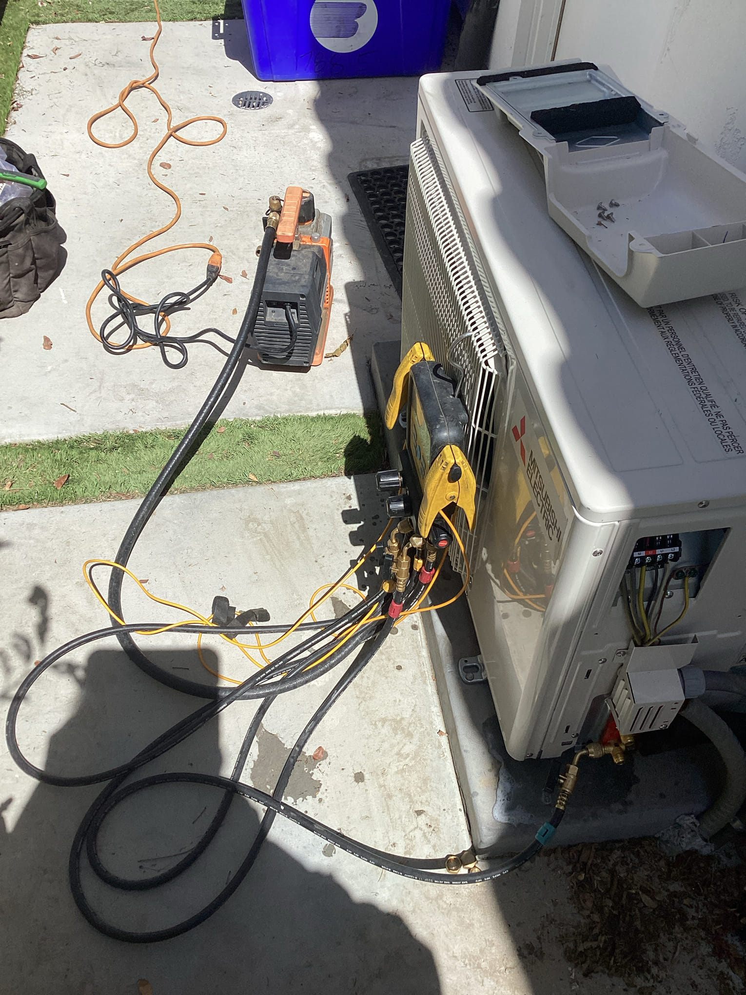 La Quinta, CA - Installing 1 ton ductless mini split.