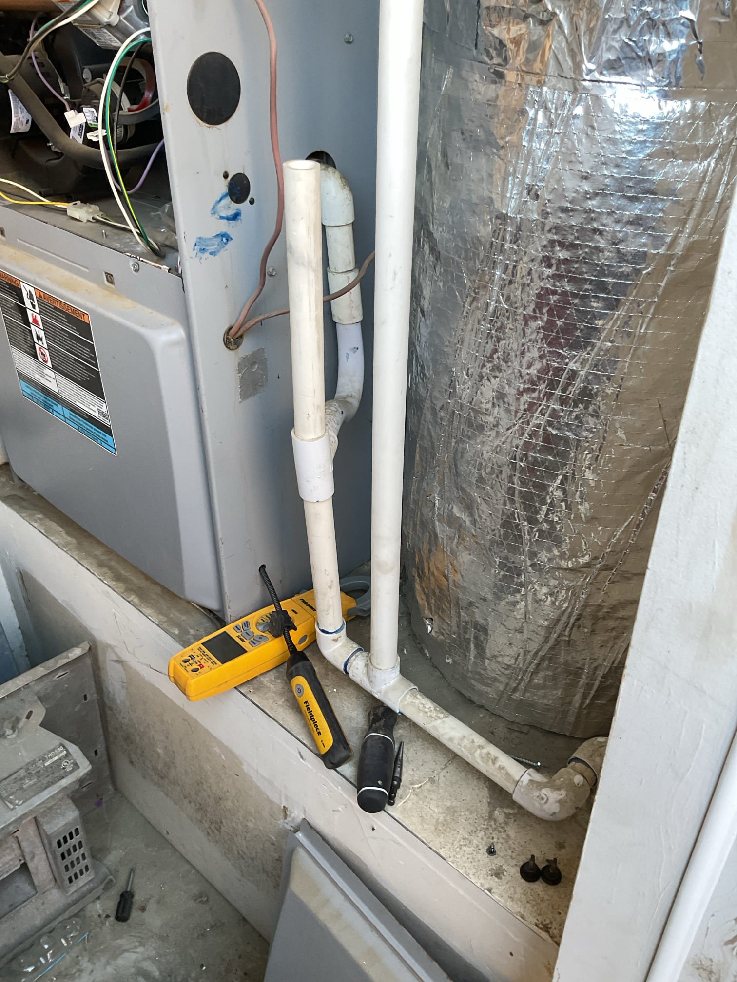 Coachella, CA - Performed an indoor maintenance and safety inspection. Gas furnace is located in an outdoor mechanical closet. Checked electric motors. Static pressure: N/A. Equipment executed the sequence of operation in heating. Temperature heat rise. Perform service on garage mini split. HVAC duct inspection. System is currently functioning according to manufacture specifications. Pre-booked heating maintenance.