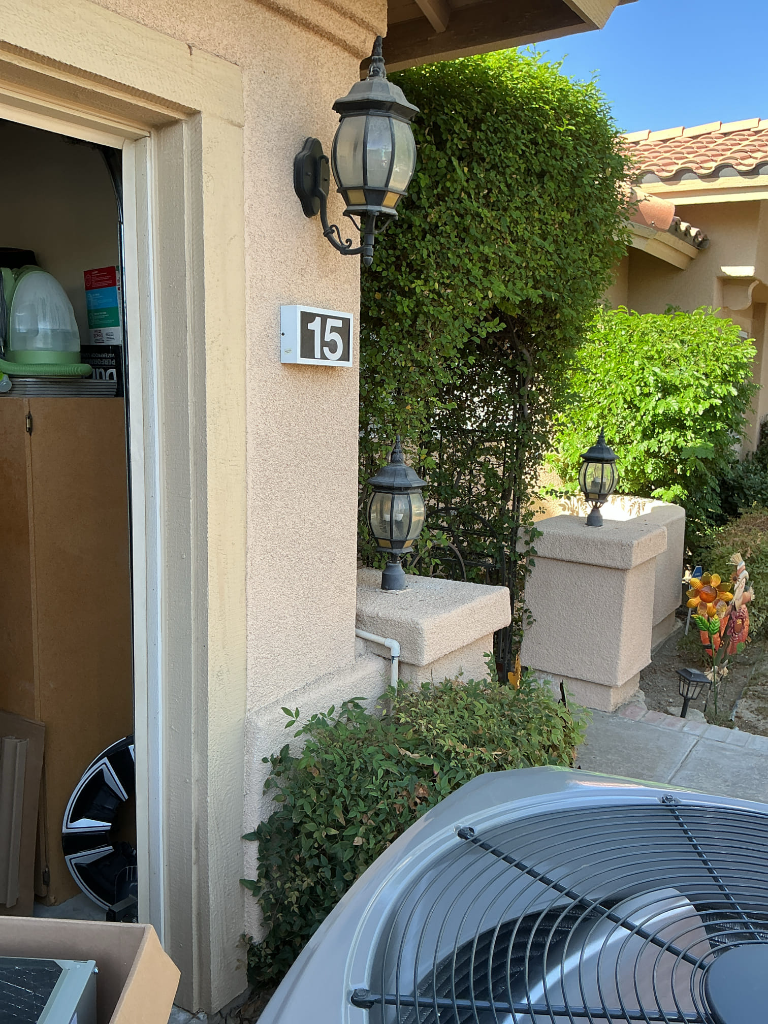 Rancho Mirage, CA - Installing 5 Ton American Standard Gold 17 Upflow Split Heat Pump System.