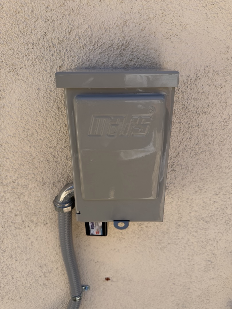 The installation of a 5-ton American Standard Gold 17 gas heating horizontal system was completed, along with the replacement of an 18-inch return duct. Additionally, a Honeywell S200 WiFi thermostat was installed to provide advanced temperature control and connectivity features.