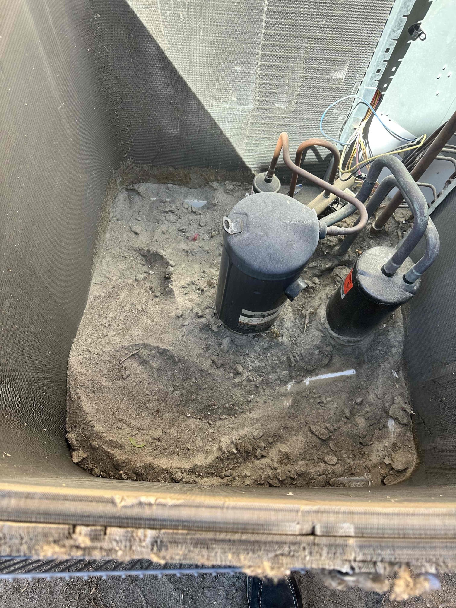 Cathedral City, CA - Installed compressor vacuum system, and cleaned bottom of condenser all the dirt systems cooling properly at this time
