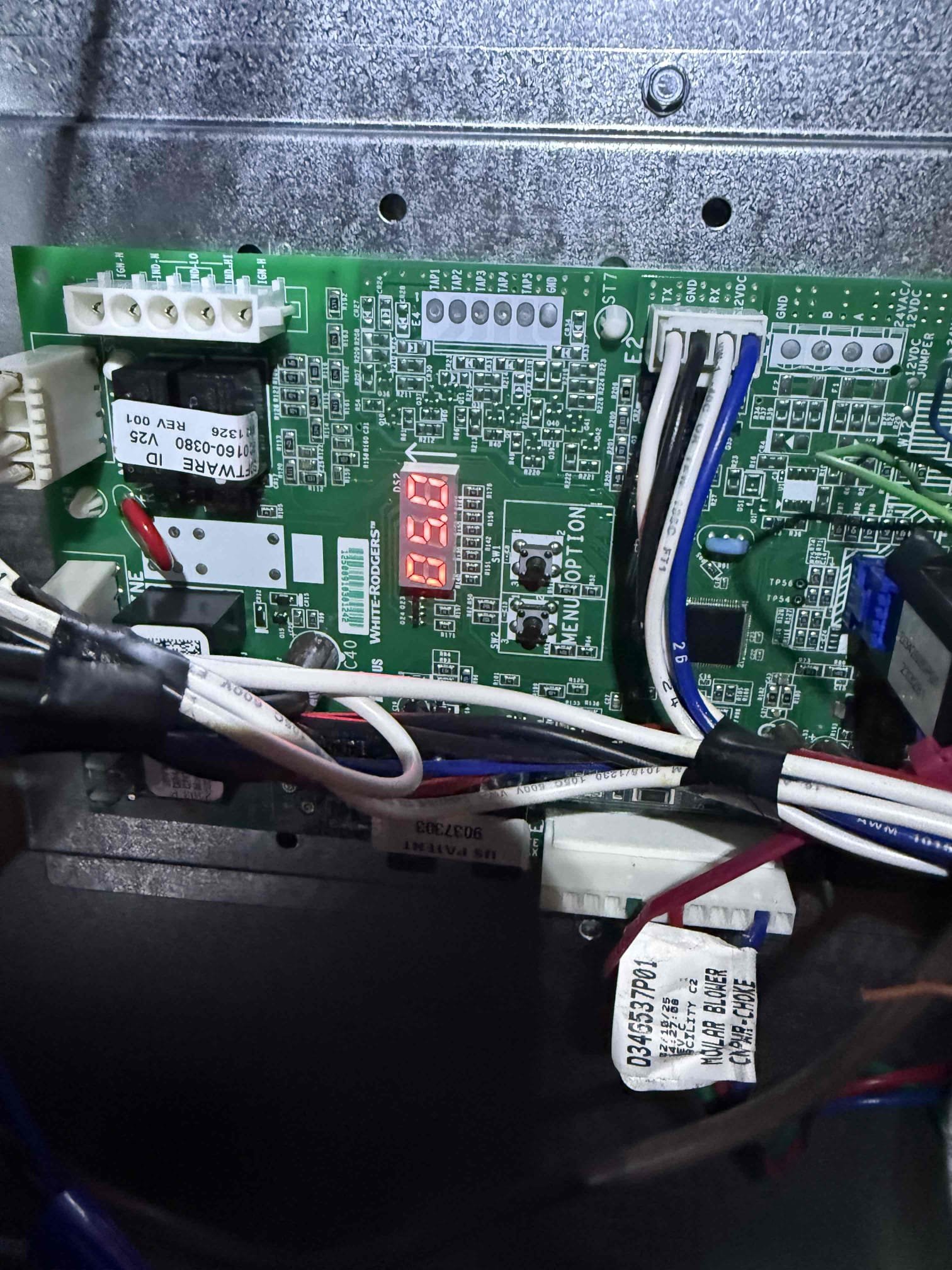 Replaced indoor unit circuit board for pov #D3JG. Configured to unit like original board. Tested board.  System is up and cooling properly now. Covered under warranty. Notes.