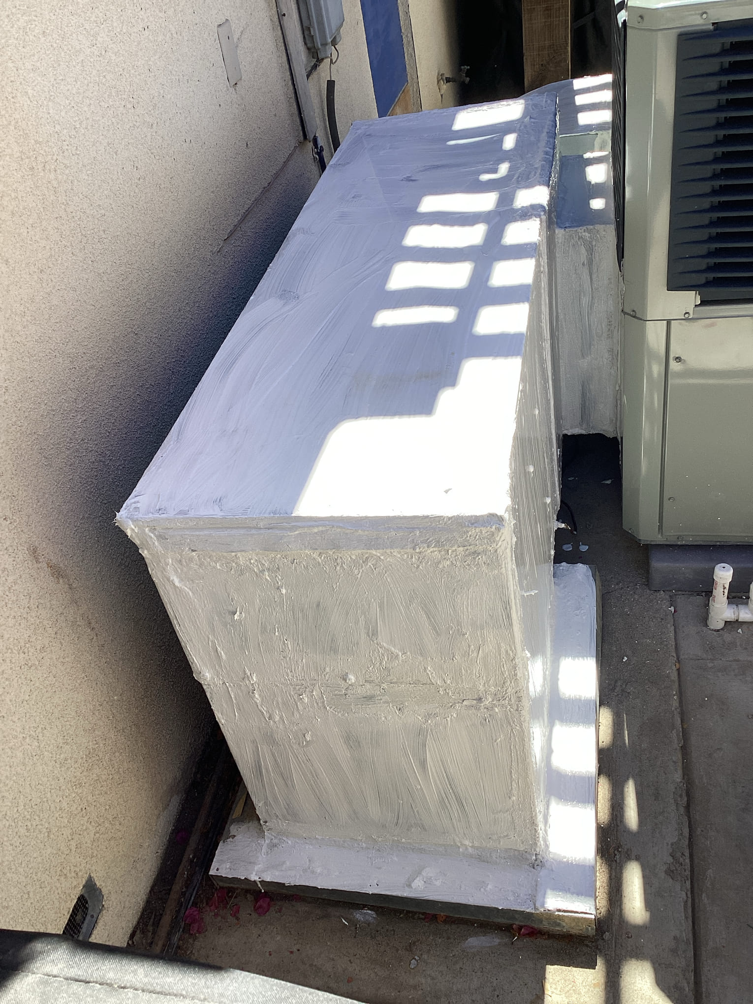 La Quinta, CA - Installed a 5 ton and 4 ton American Standard Gold 15 two speed package heat pump. 
