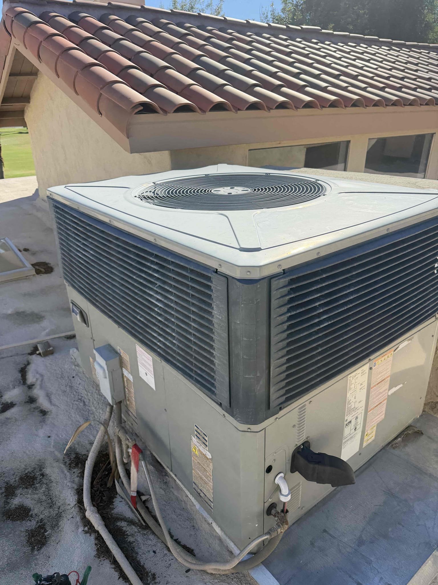 Performed a heating maintenance on a American Standard package unit, changed 24x24 filter, filter located on bottom wall, flushed condensation line, on unit check for amperage and voltage, followed sequence of operation, check for carbon monoxide, check for capacitor, check for temperature split, everything within range also clear out dust accumulated inside electrical component area. System is working within specification in heating at the time of maintenance. Gave Starbucks card