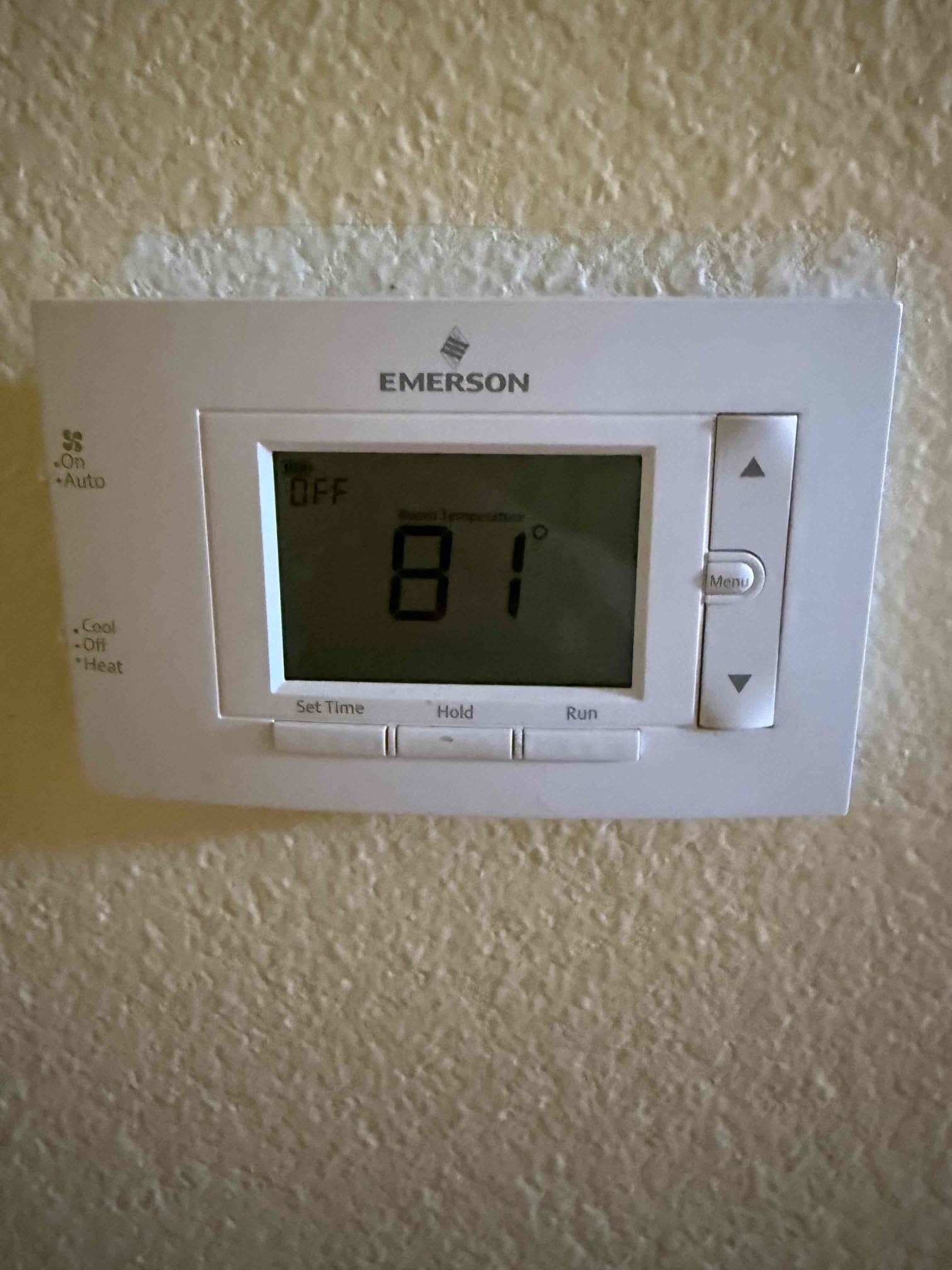 Indio, CA - Performed indoor unit & heating maintenance on 2024 3-to. Silver American Standard split heat pump. Replaced ceiling filter, Emerson thermostat working properly. Fau in main bedroom closet attic. Cleaned off platform. Cleaned out electrical compartment. Cleared condensation drain from jones valve. Checked all heating and electrical components, all working to manufacture specifications. 30° heat rise, charge and reversing valve ran good. Gave Starbucks gift card.