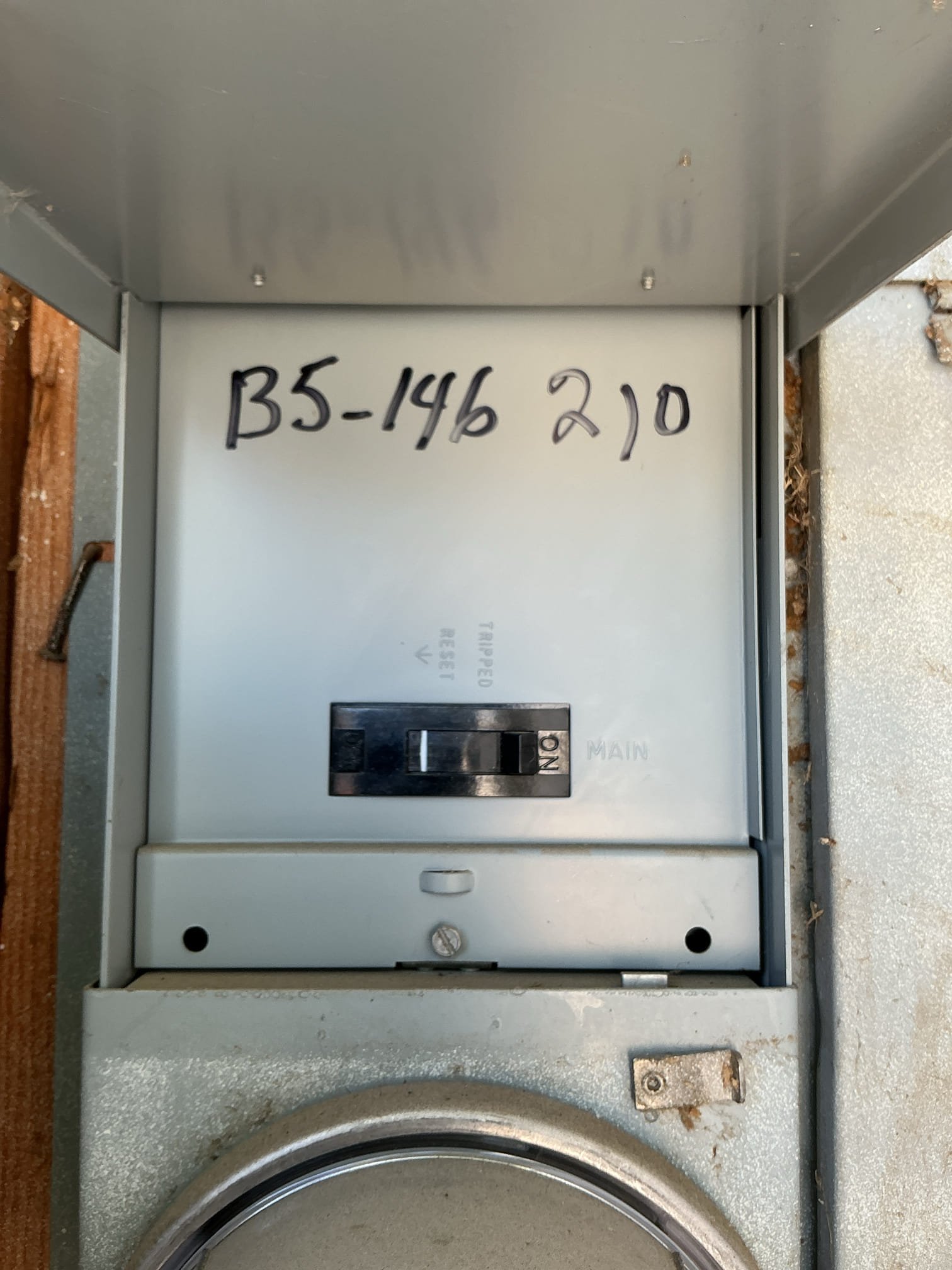 During inspection of the panel I discovered discoloration and signs of heat damage to the busing of the panel. I advised the customer that it is extremely dangerous and a panel change out is required. Overheating and discoloration on the bussing (the metal busbar that distributes electricity to breakers inside an electrical panel) is dangerous because it signals high electrical resistance that can lead to an electrical fire.
When inspecting the grounding and bonding system I could not locate the bonding to the gas lines. Gas pipes need to be earthed (or bonded) to prevent dangerous electrical sparks, shocks, and gas leaks caused by stray electrical currents or lightning.
When inspecting the interior outlets I discovered they were not up to code and backstabbed. Tamper-resistant receptacles feature internal spring-loaded shutters that block foreign objects from being inserted into only one slot. The shutters only open when equal pressure is applied to both sides simultaneously (as with 