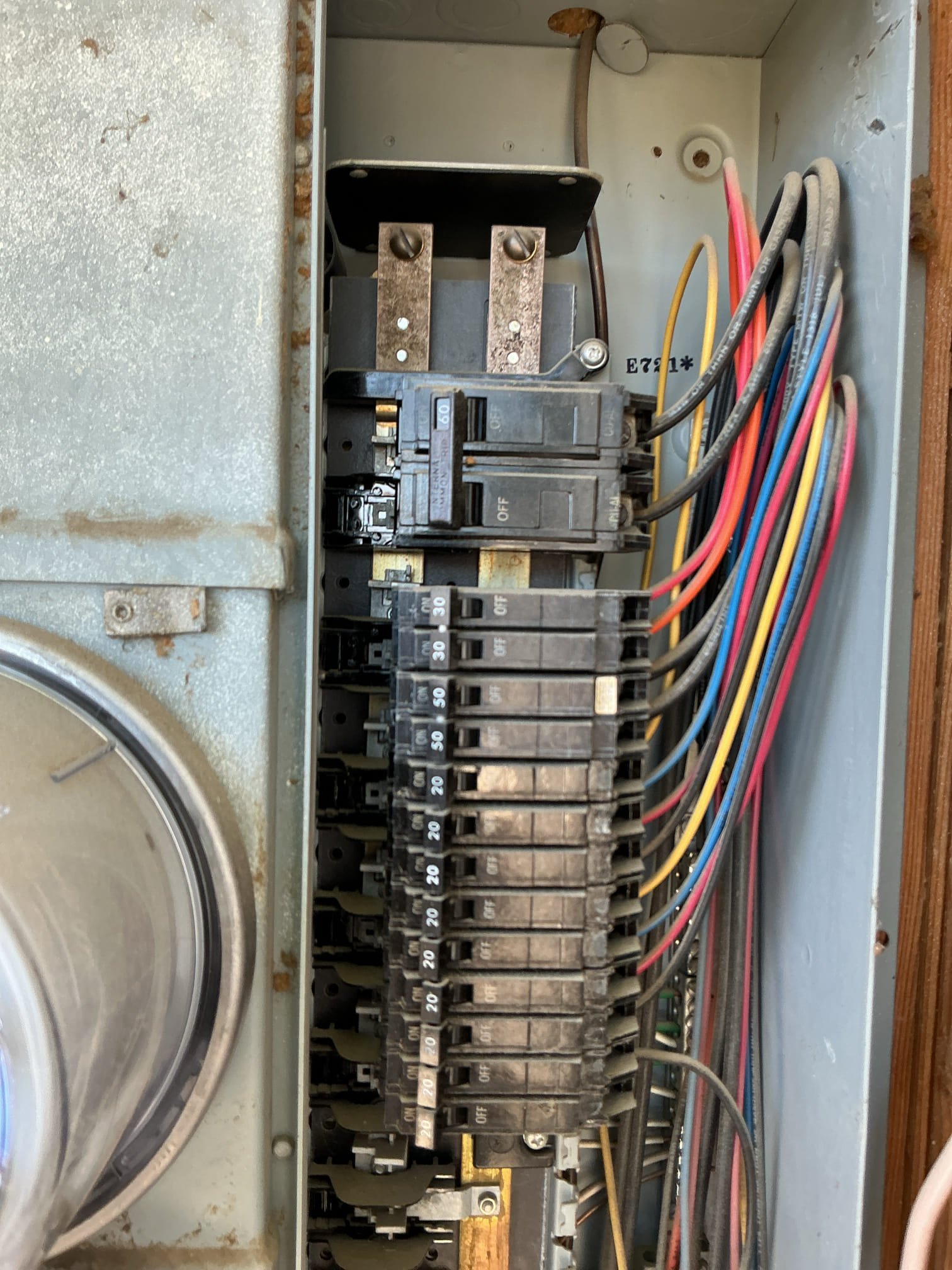 During inspection of the panel I discovered discoloration and signs of heat damage to the busing of the panel. I advised the customer that it is extremely dangerous and a panel change out is required. Overheating and discoloration on the bussing (the metal busbar that distributes electricity to breakers inside an electrical panel) is dangerous because it signals high electrical resistance that can lead to an electrical fire.
When inspecting the grounding and bonding system I could not locate the bonding to the gas lines. Gas pipes need to be earthed (or bonded) to prevent dangerous electrical sparks, shocks, and gas leaks caused by stray electrical currents or lightning.
When inspecting the interior outlets I discovered they were not up to code and backstabbed. Tamper-resistant receptacles feature internal spring-loaded shutters that block foreign objects from being inserted into only one slot. The shutters only open when equal pressure is applied to both sides simultaneously (as with 