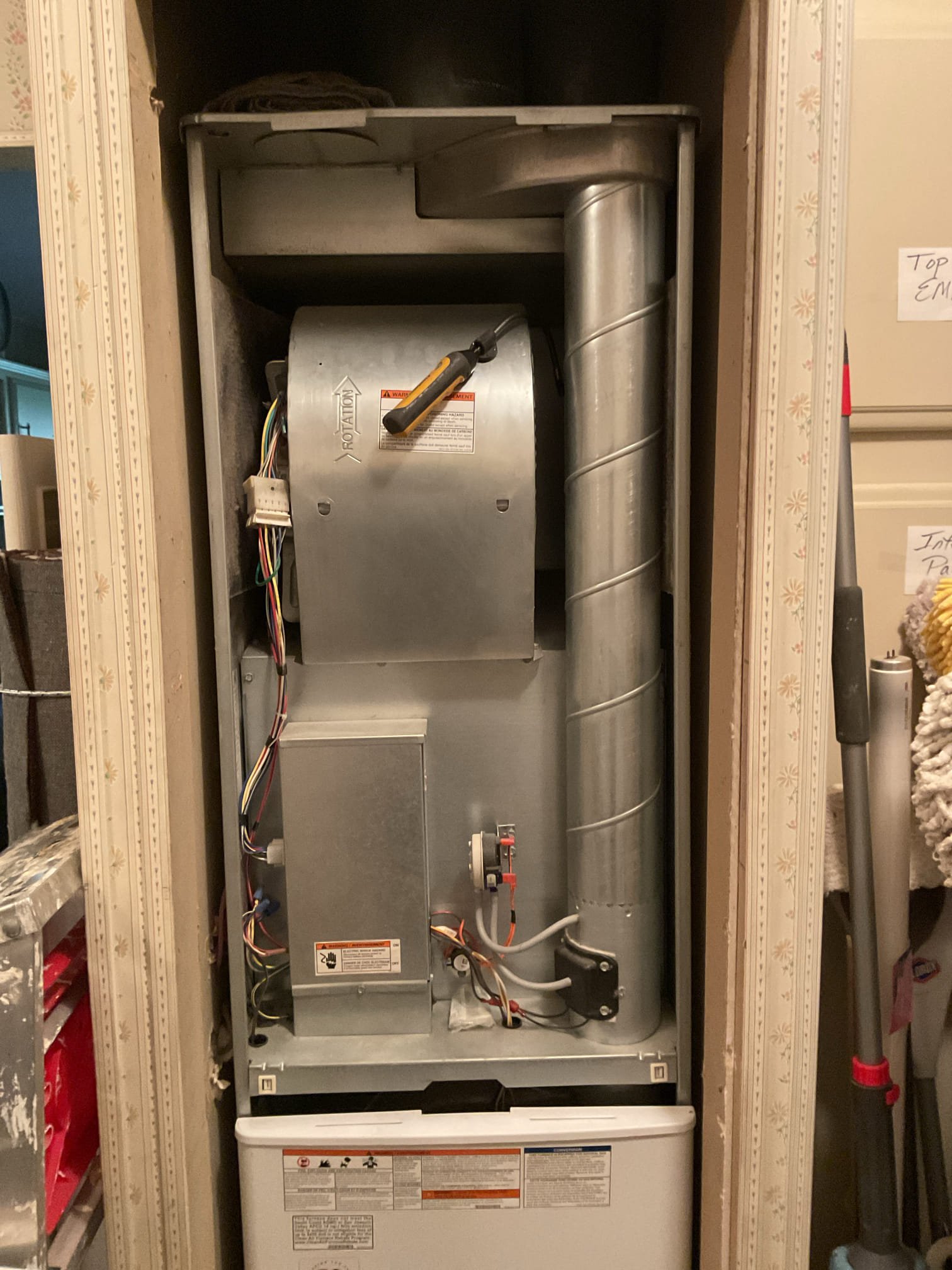 Indoor unit safety inspection and maintenance. Equipment executed the sequence of operation in heating with no carbon monoxide detected in the home. Checked inducer motor, blower motor and temperature heat rise. Replaced filters. System is functioning according to manufacture specifications – Starbucks.