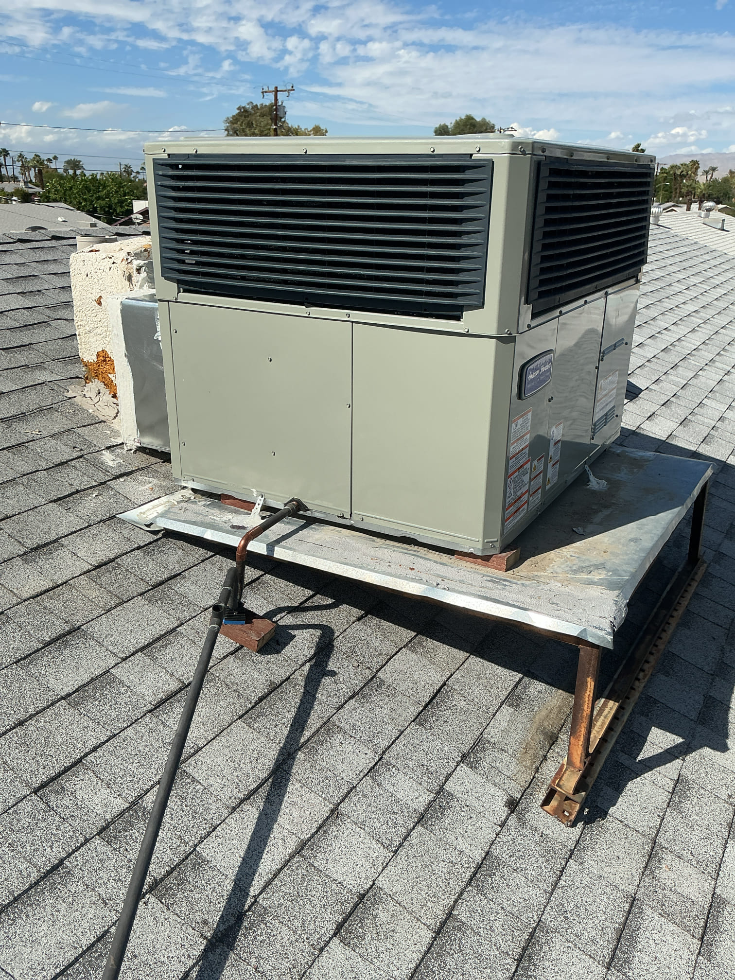 Installed Gold 3 ton 15 Heat Pump Package Unit