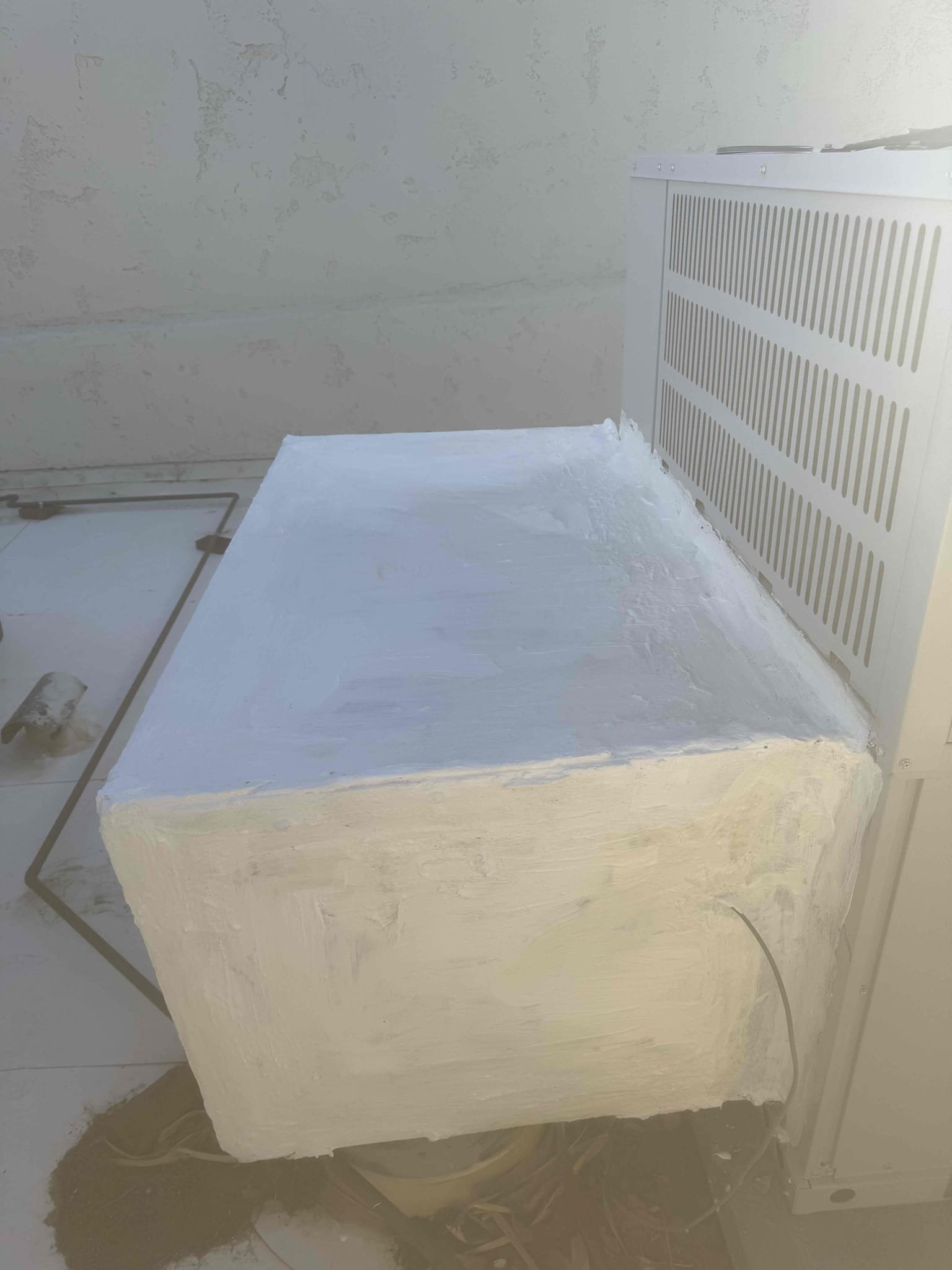 I Sealed roof top Metal Ducting with White Elastomeric Roof coating. This protects ducting against rain leaks and provides UV protection. Sent photos to client of completed work. Ran card on file.