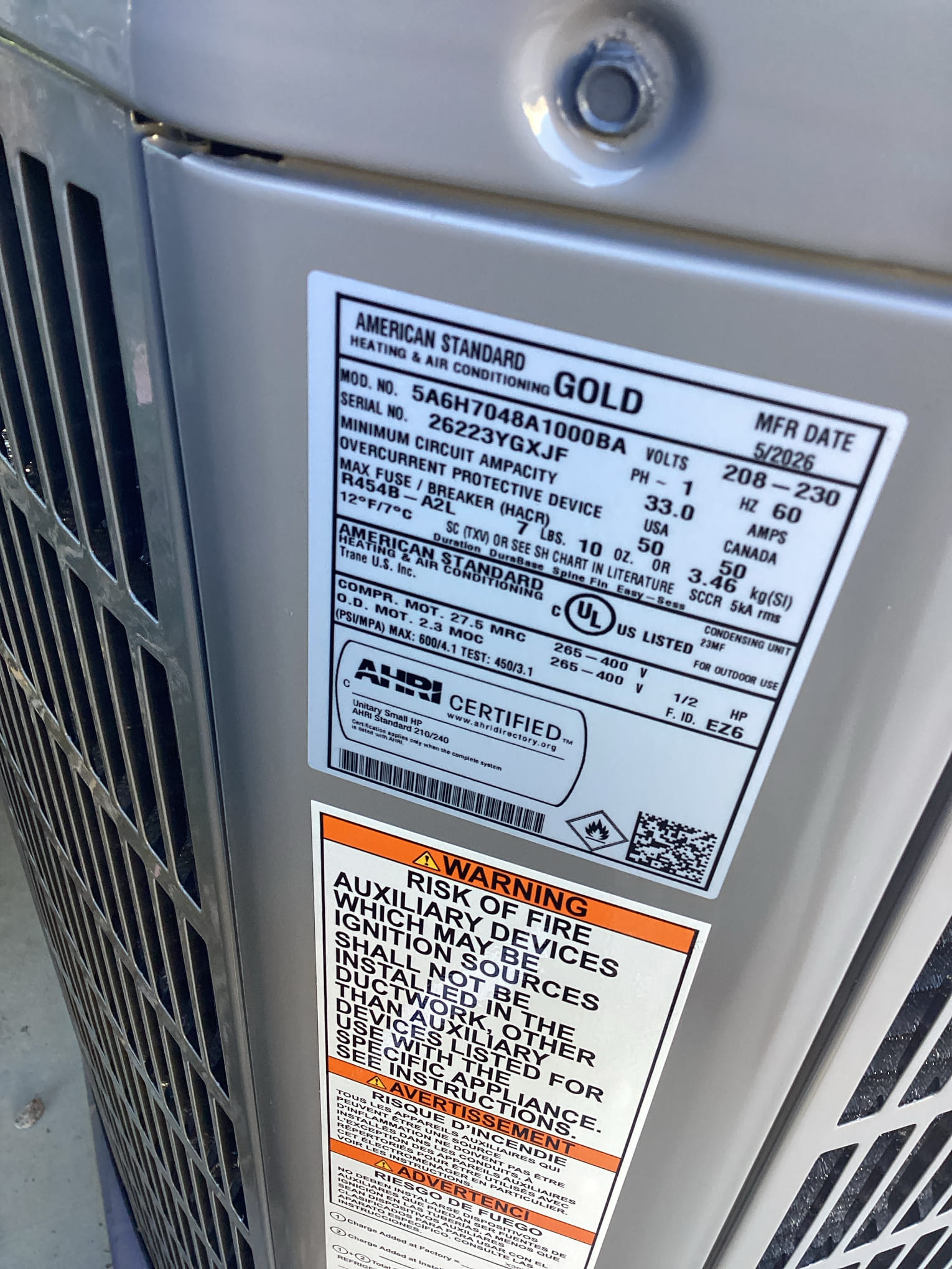 Installing 4 Ton American Standard Gold 17 horizontal Split Heat Pump System. 