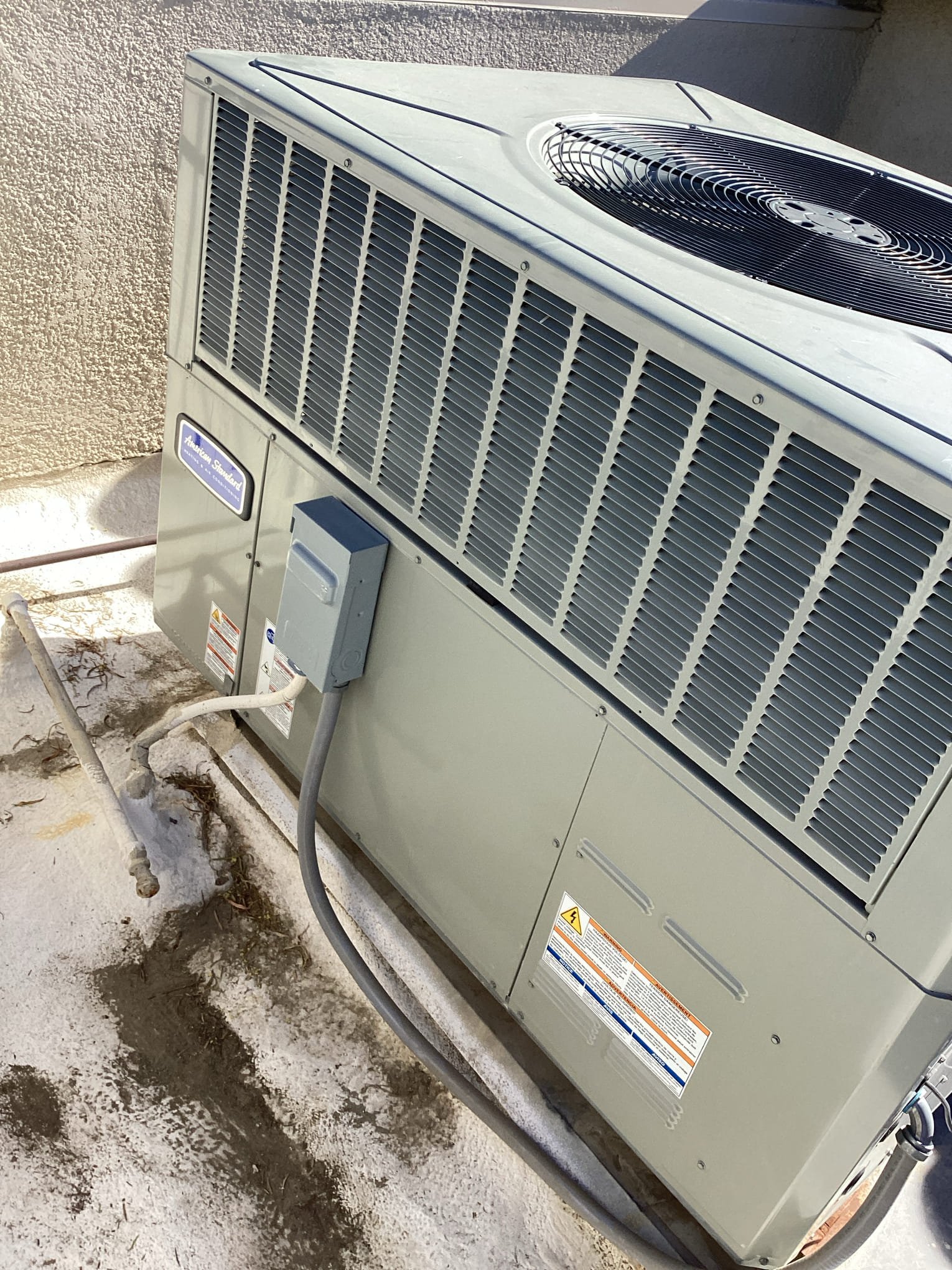 Performed annually heating maintenance. Replaced filter 20x24 as well as checked all electrical components. Heating cycle running efficiently 