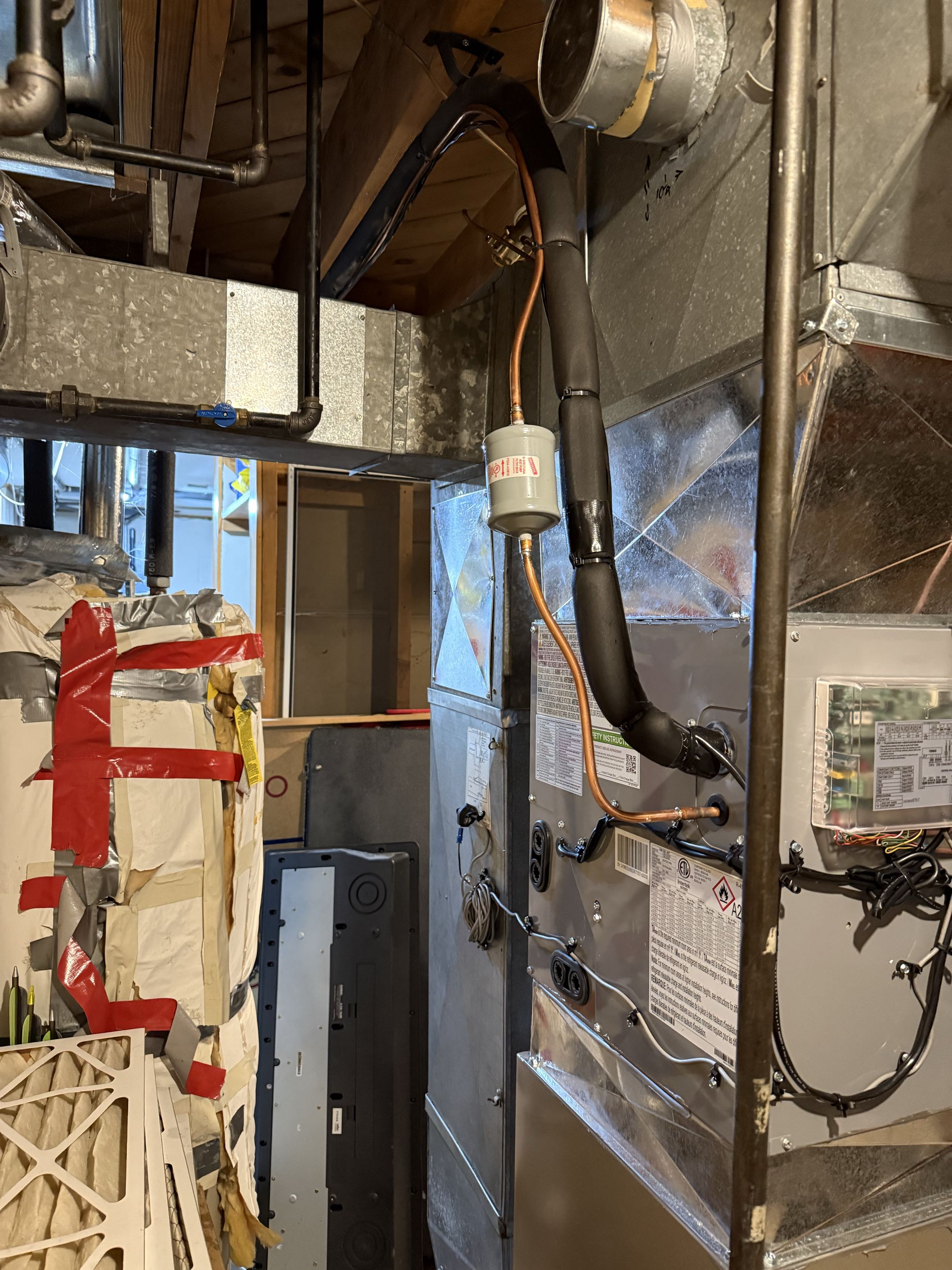 Carrier furnace Install with a heat pump  