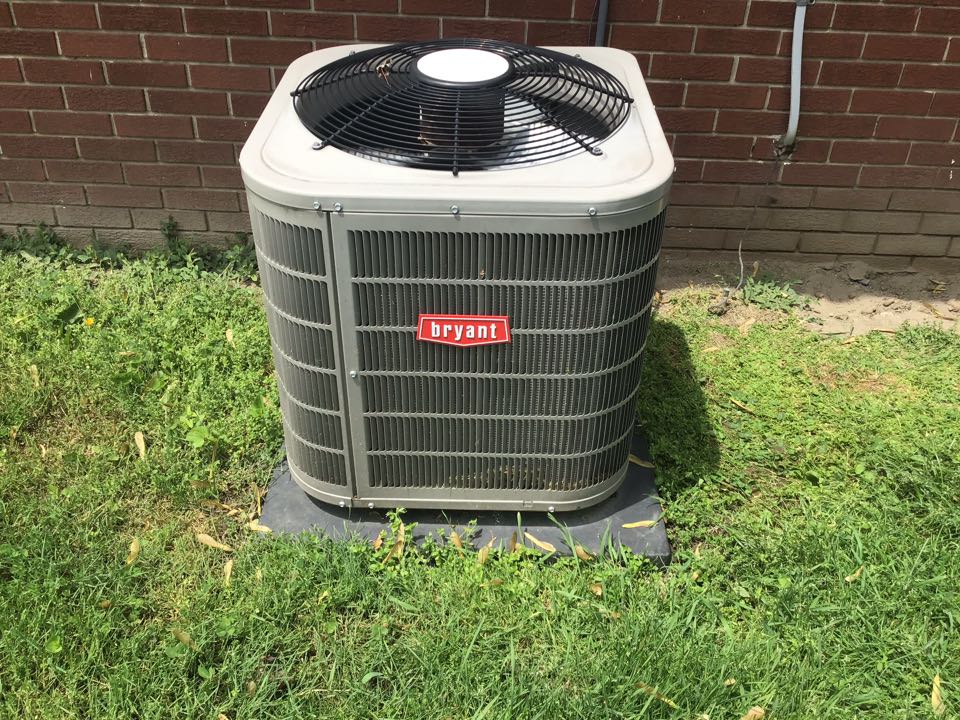 Service on a residential Bryant air conditioner in Macomb township.