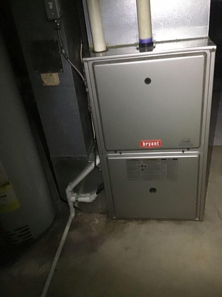 Furnace inspection on Bryant system 