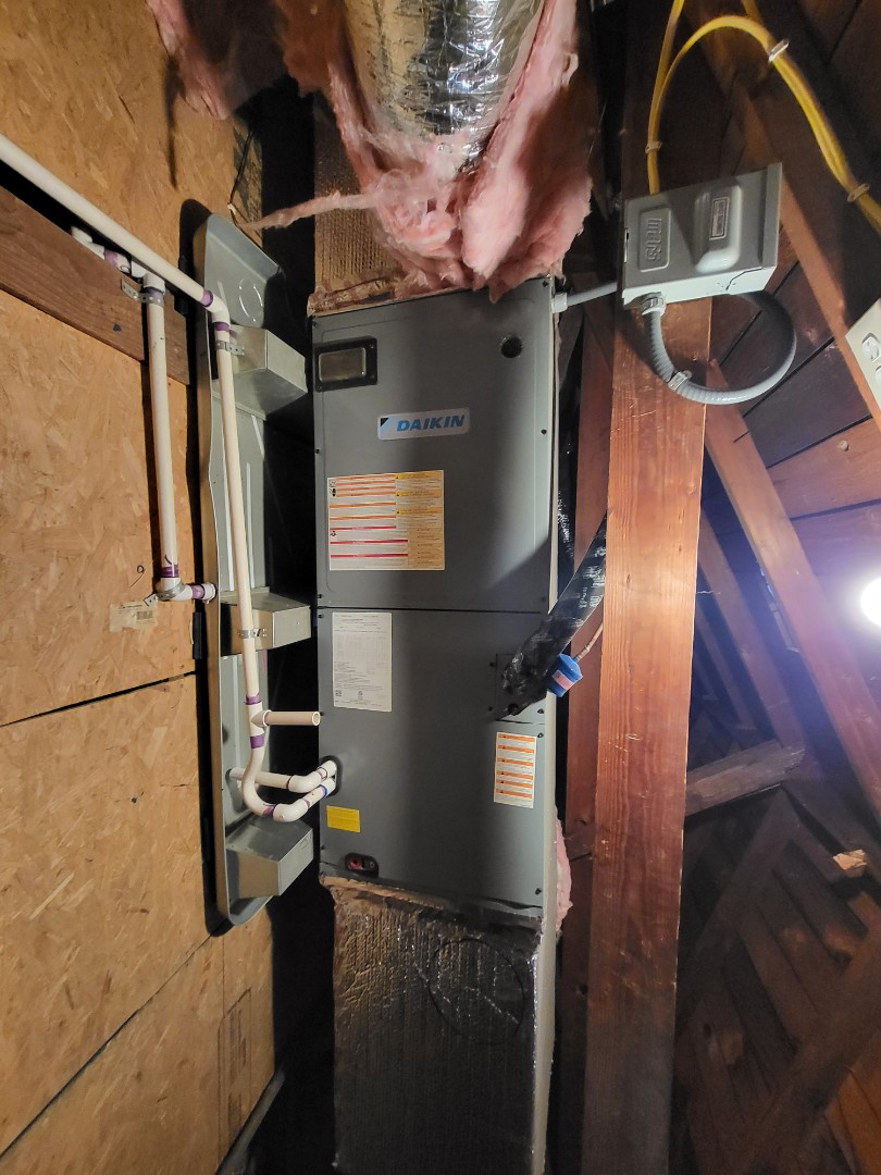 Summer maintenance Hvac. Test AC checked all components, changed filter and washed outside unit. SOUTHWEST HVAC DOWNEY. 