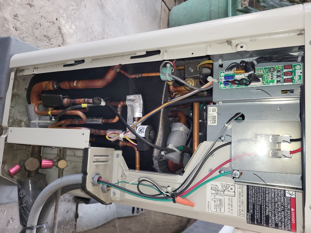 Summer maintenance Hvac. Test AC checked all components, changed filter and washed outside unit. SOUTHWEST HVAC DOWNEY. 