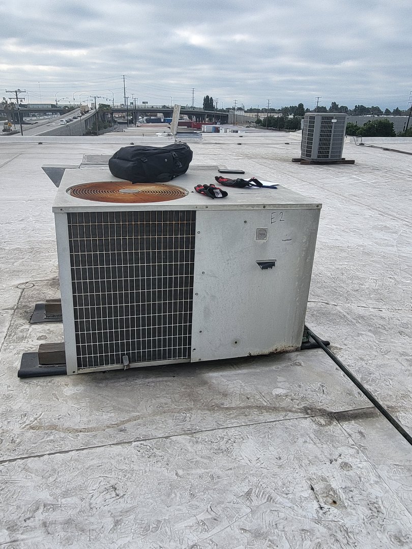 estimate for package unit replacement in the city of Santa fe springs,ca 