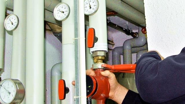 We provide fast, dependable heating repair services to keep your home or business warm and comfortable. Our expert technicians diagnose and repair all types of heating issues, including furnaces, heat pumps, and more. We're here when you need us, and we guarantee your satisfaction with every job.