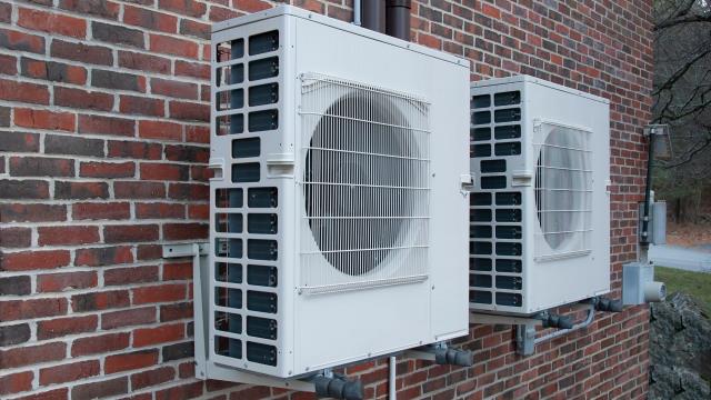 Experience affordable and professional AC repair that restores your home’s comfort without breaking the bank. Our expert technicians quickly diagnose issues, perform precise repairs, and ensure your air conditioning system runs efficiently and reliably. With our combination of quality service and competitive pricing, you can enjoy cool, comfortable indoor air all year long. Don’t let a malfunctioning AC disrupt your comfort—contact us today to schedule your repair and get back to worry-free cooling! Experience affordable and professional AC repair that restores your home’s comfort without breaking the bank. Our expert technicians quickly diagnose issues, perform precise repairs, and ensure your air conditioning system runs efficiently and reliably. With our combination of quality service and competitive pricing, you can enjoy cool, comfortable indoor air all year long. Don’t let a malfunctioning AC disrupt your comfort—contact us today to schedule your repair and get back to worry-free cooling!