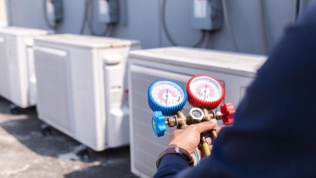 For your commercial space, a failing HVAC system isn't just an inconvenience—it's a direct threat to productivity, employee comfort, and client satisfaction. Unexpected downtime can halt operations and incur significant costs. Our approach to commercial maintenance focuses on maximizing system reliability and energy optimization, ensuring your business environment remains consistently comfortable, compliant, and cost-efficient. We handle the complexities of your system so you can focus on running your business. Contact us!