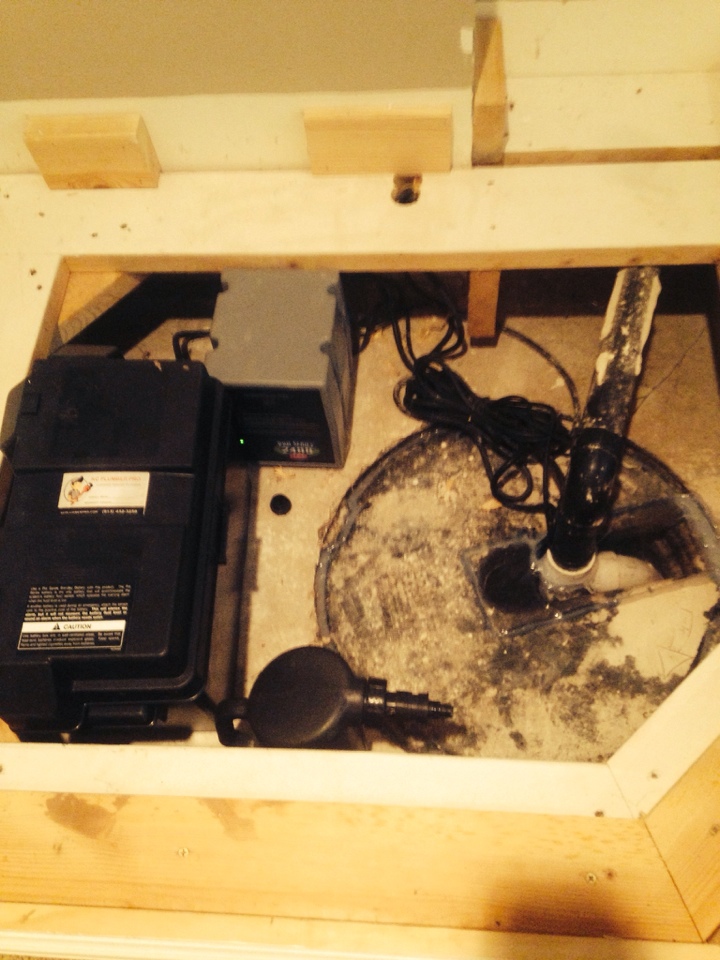 Repair Pro Series 2400 backup sump pump.
