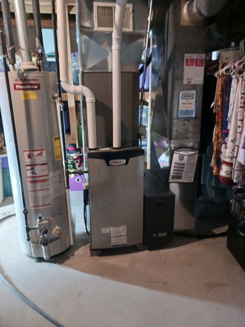 Green Bay, WI - install furnace and air conditioner 