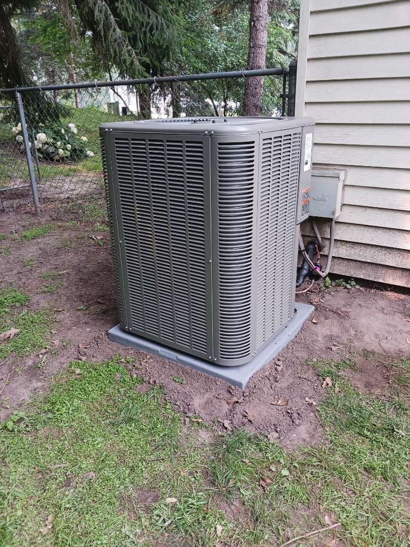 Green Bay, WI - install furnace and air conditioner 