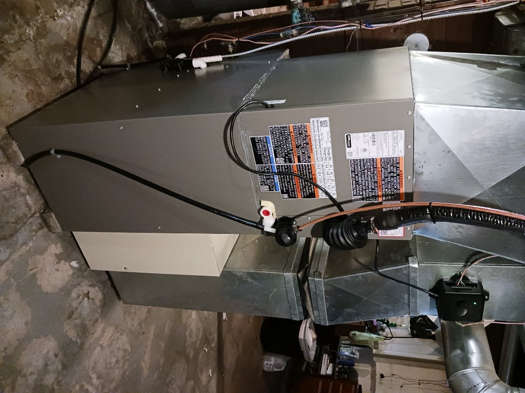 Fond du Lac, WI - install air conditioner 
