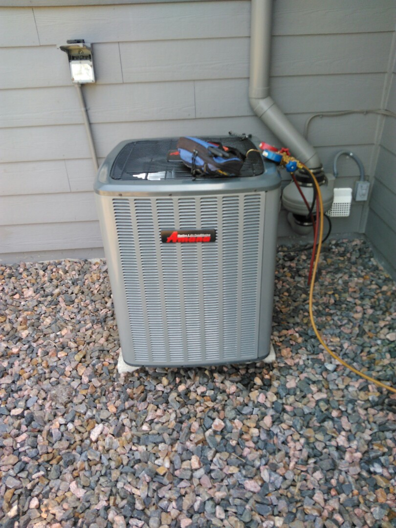 Installing a new amanna air conditioner in castle rock