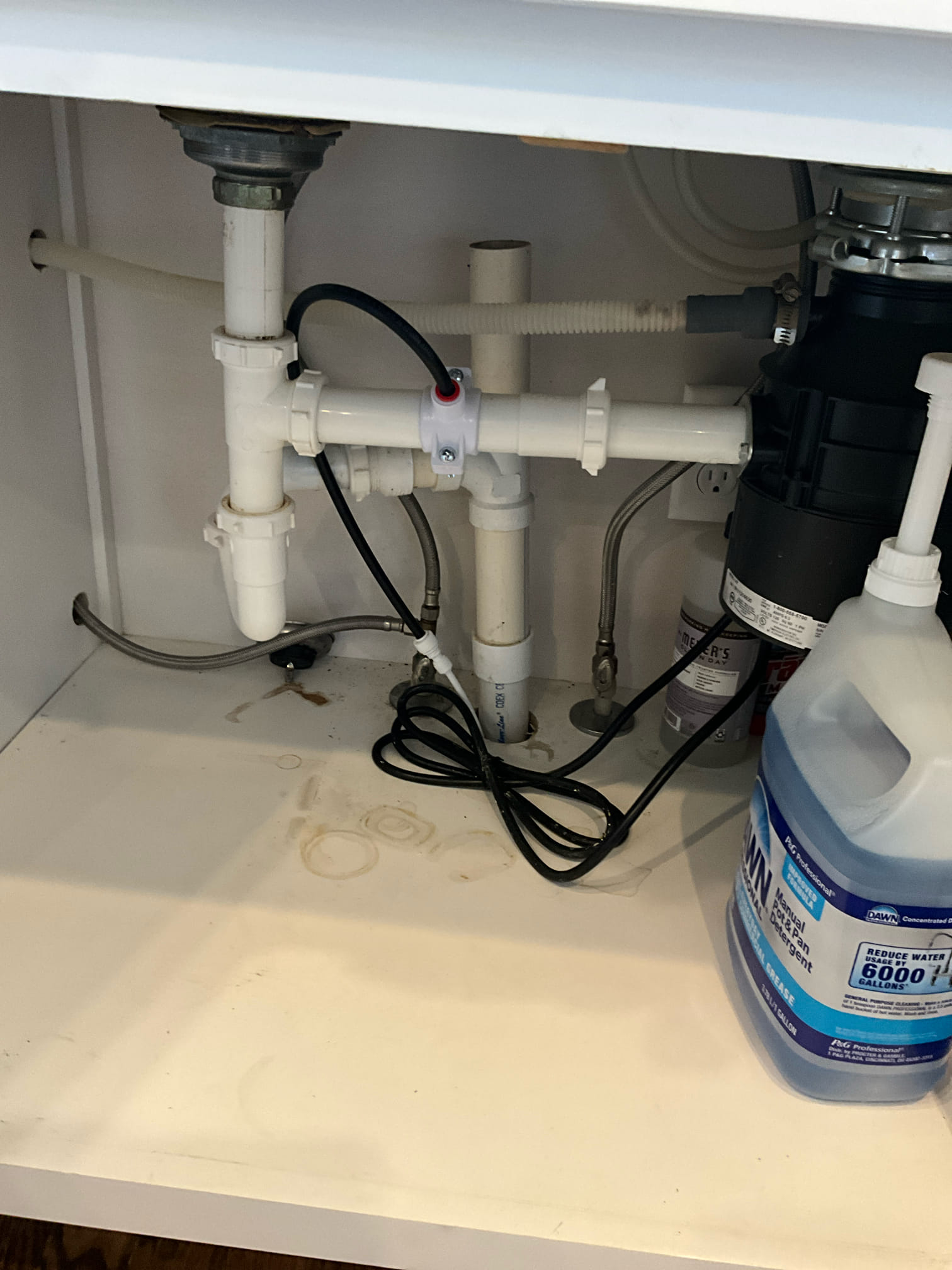 Our Elite WIFI system for families and homes—this system delivers filtered, softened water to your entire home using industry-leading technology, including WiFi software and a patented chlorine generator. See product details below for more information!

