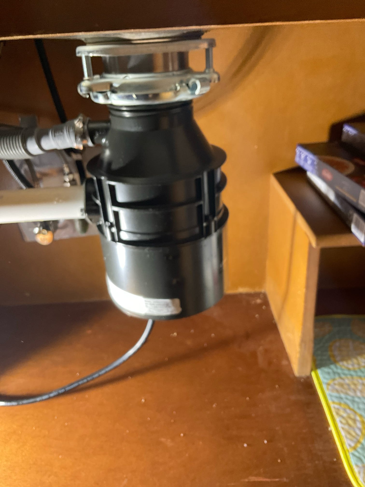 Replaced a leaking disposal with 1/2 bager 5 type 