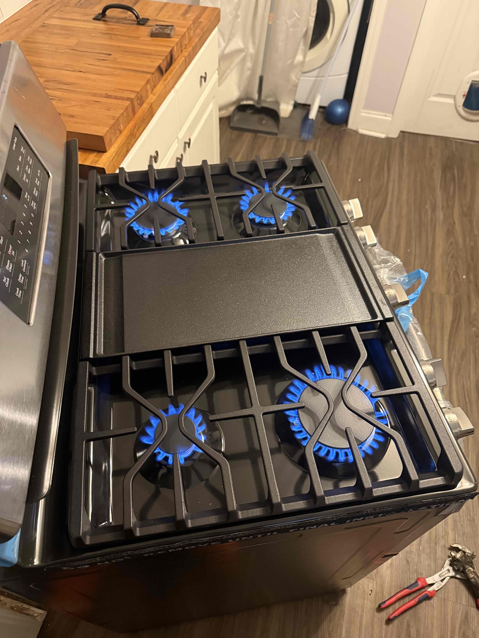 Homeowner states she bought a new gas stove and had it delivered today but the installers refused to connect the new gas stove due to the old shut off not working properly and she called us to come and fix the issue. Upon arrival I was greeted by homeowner at door and she explained the situation and asked if we could replace the gas shut off. I did my inspection and didn’t find anything else wrong and offered homeowner different solutions and she agreed to have me replace the shut off install the new flex hose and install the gas stove. I began by removing the old gas shut off and installing a 3/4 gas ball valve and then reduced it to 1/2 pipe and installed the flex hose. Once the flex hose was installed I moved the new gas stove in place and connected the gas hose and purged out the air. Once it was properly connected I checked for leaks which non were found and ran the stove until it turned on. Homeowner is satisfied with the service provided.  Homeowner states she bought a new gas stove and had it delivered today but the installers refused to connect the new gas stove due to the old shut off not working properly and she called us to come and fix the issue. Upon arrival I was greeted by homeowner at door and she explained the situation and asked if we could replace the gas shut off. I did my inspection and didn’t find anything else wrong and offered homeowner different solutions and she agreed to have me replace the shut off install the new flex hose and install the gas stove. I began by removing the old gas shut off and installing a 3/4 gas ball valve and then reduced it to 1/2 pipe and installed the flex hose. Once the flex hose was installed I moved the new gas stove in place and connected the gas hose and purged out the air. Once it was properly connected I checked for leaks which non were found and ran the stove until it turned on. Homeowner is satisfied with the service provided.