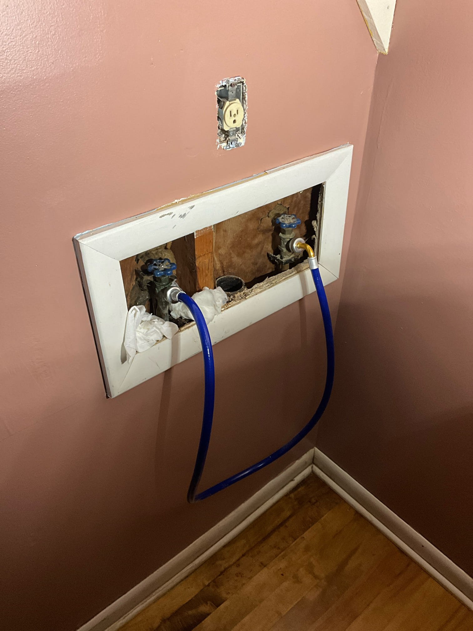 Call for leak at washing machine.

Arrived and found old washing machine valves are leaking.

Replaced both valves with new valves.

While on site I also discussed concerns with home, as Gus just purchased it. Concerns include, pressure regulating valve is very old and pressure read at 78 psi at 6pm. Likely has a galvanized water line, which is reducing flow to home. Water heater is 23 years old. 