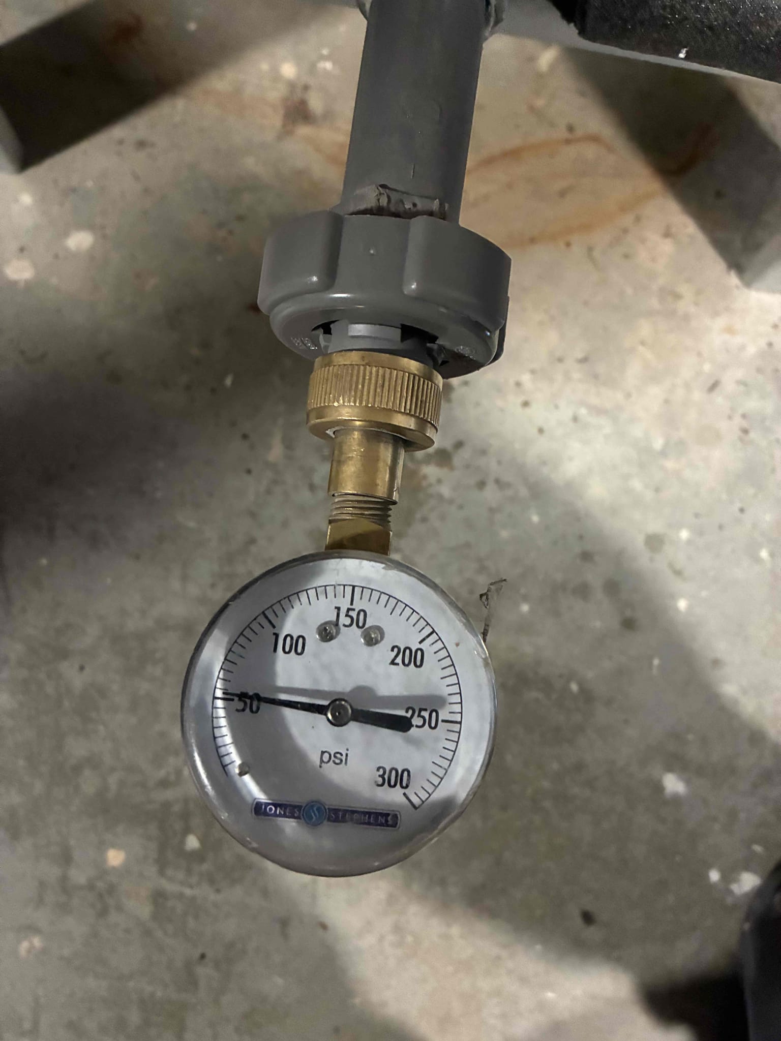 Customer needs smoke test to identify if smell is coming from plumbing. 