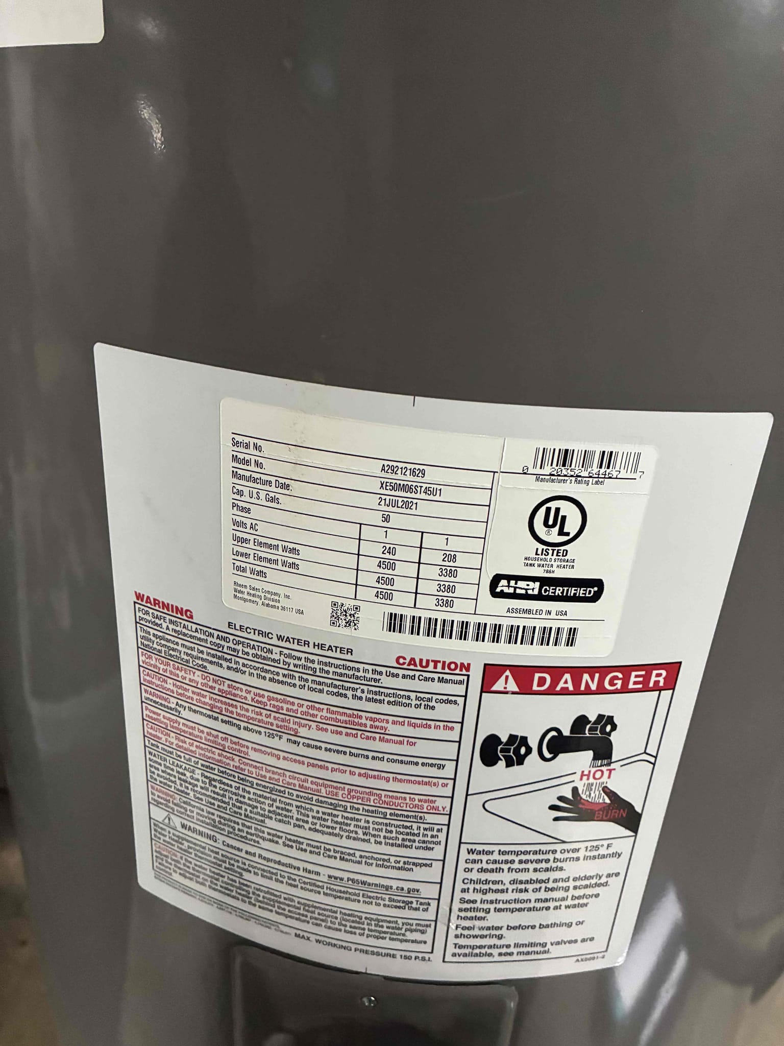 Customer needs smoke test to identify if smell is coming from plumbing. 