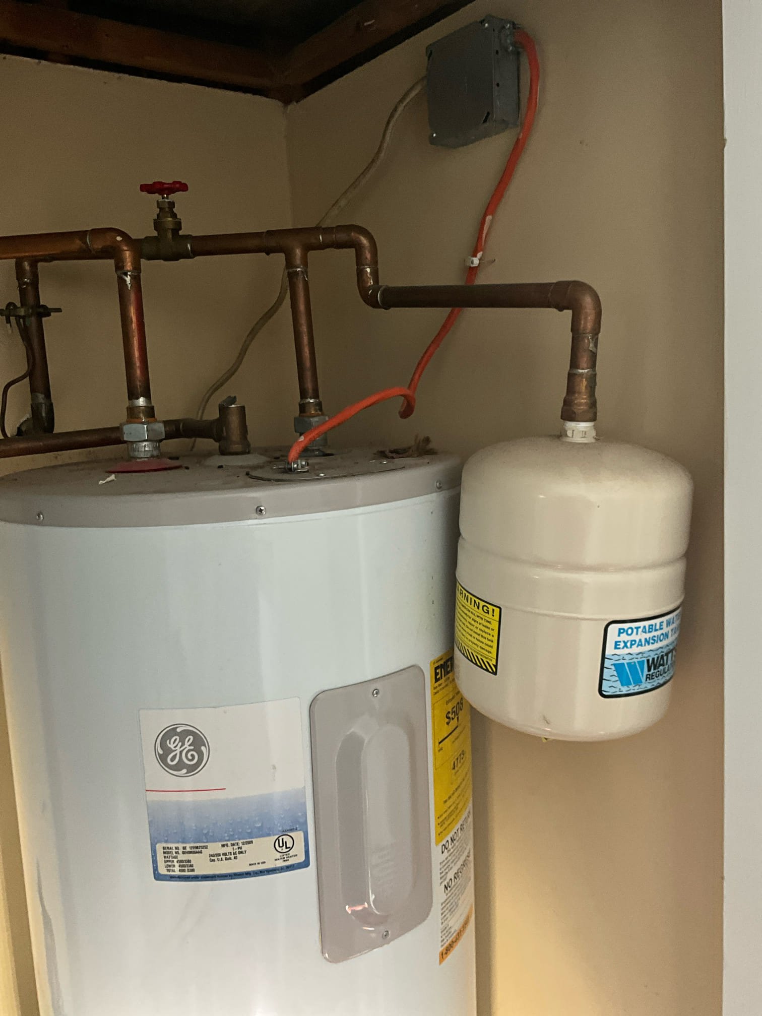 Call for water heater issue.

Arrived and found that a recent home inspection has flagged the thermal expansion tank on an electric water heater.

Tested pressure on home, pressure read at ~45psi. Pressure regulating valve is working. Removed existing thermal expansion tank. Installed new tank, and mounted as required by code.

Pressurized home and ensured no leaks are present. Expansion tank is functioning and installed as required.