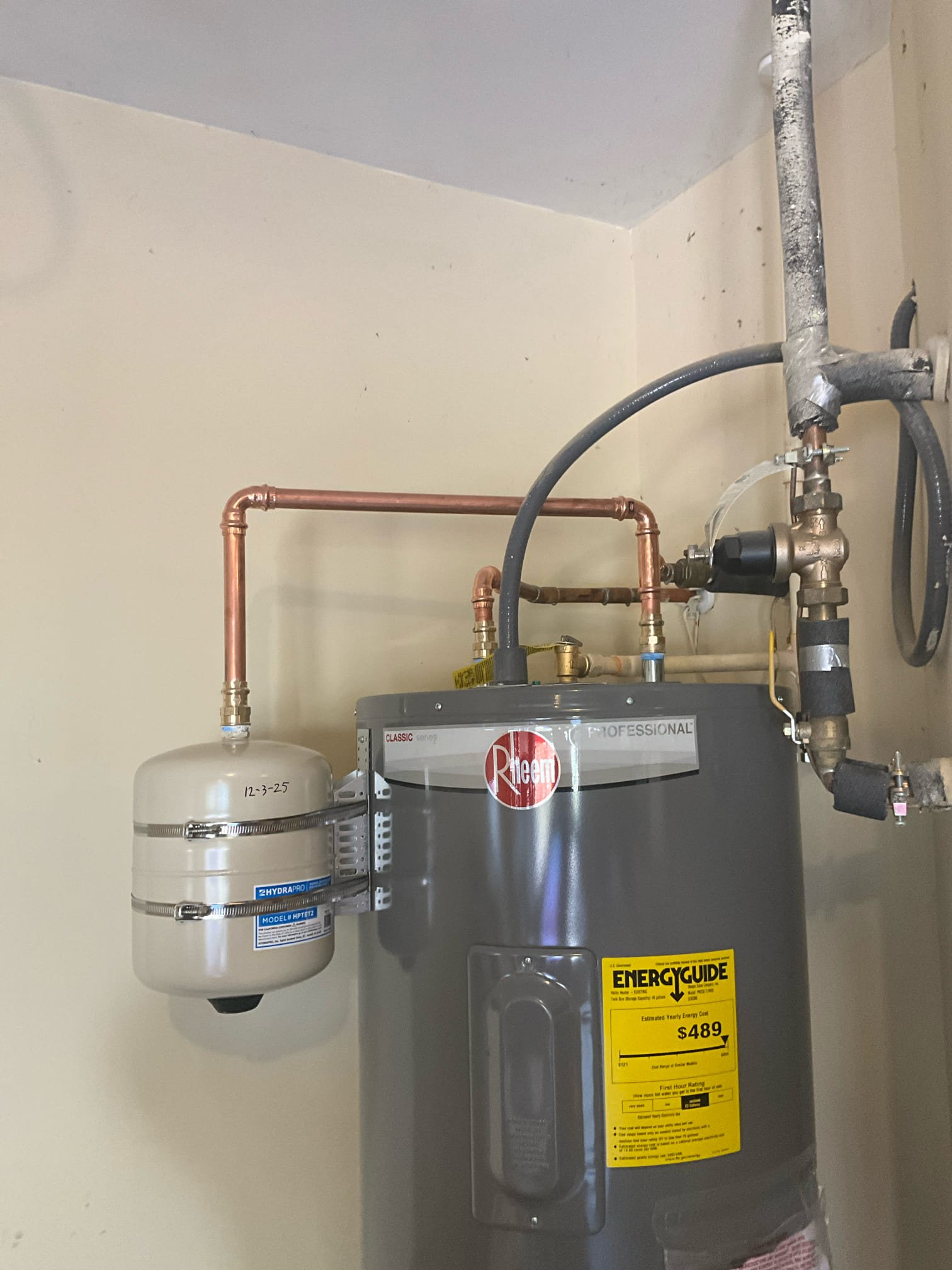 Returned and replaced the electric water heater. Furnished and installed a new 50 gallon electric with a new pan and thermal expansion tank. Tested all work to ensure proper function and no leaks.