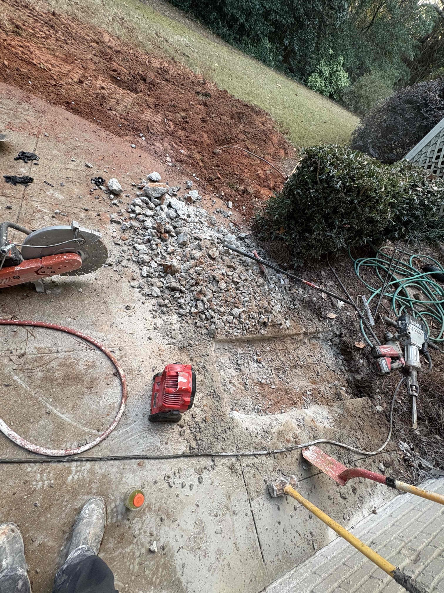 Added more work, have to return tomorrow.