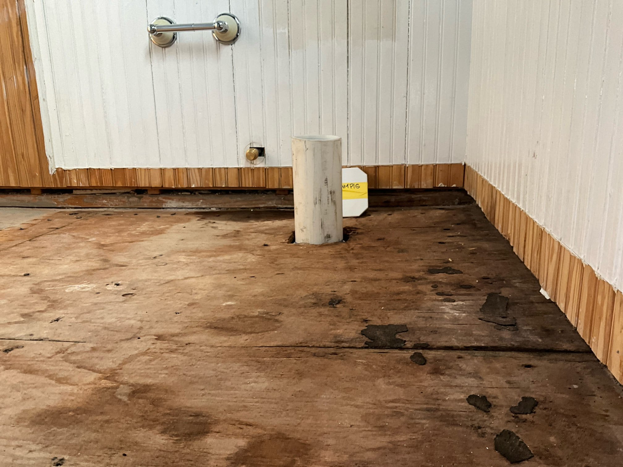 Returned and cut out cast joint to removed lead turn going to original flange. Installed a new piece in pvc with a shielded band. Capped the the line above the floor to return for the quoted work for step 2 when the flange can be set. 