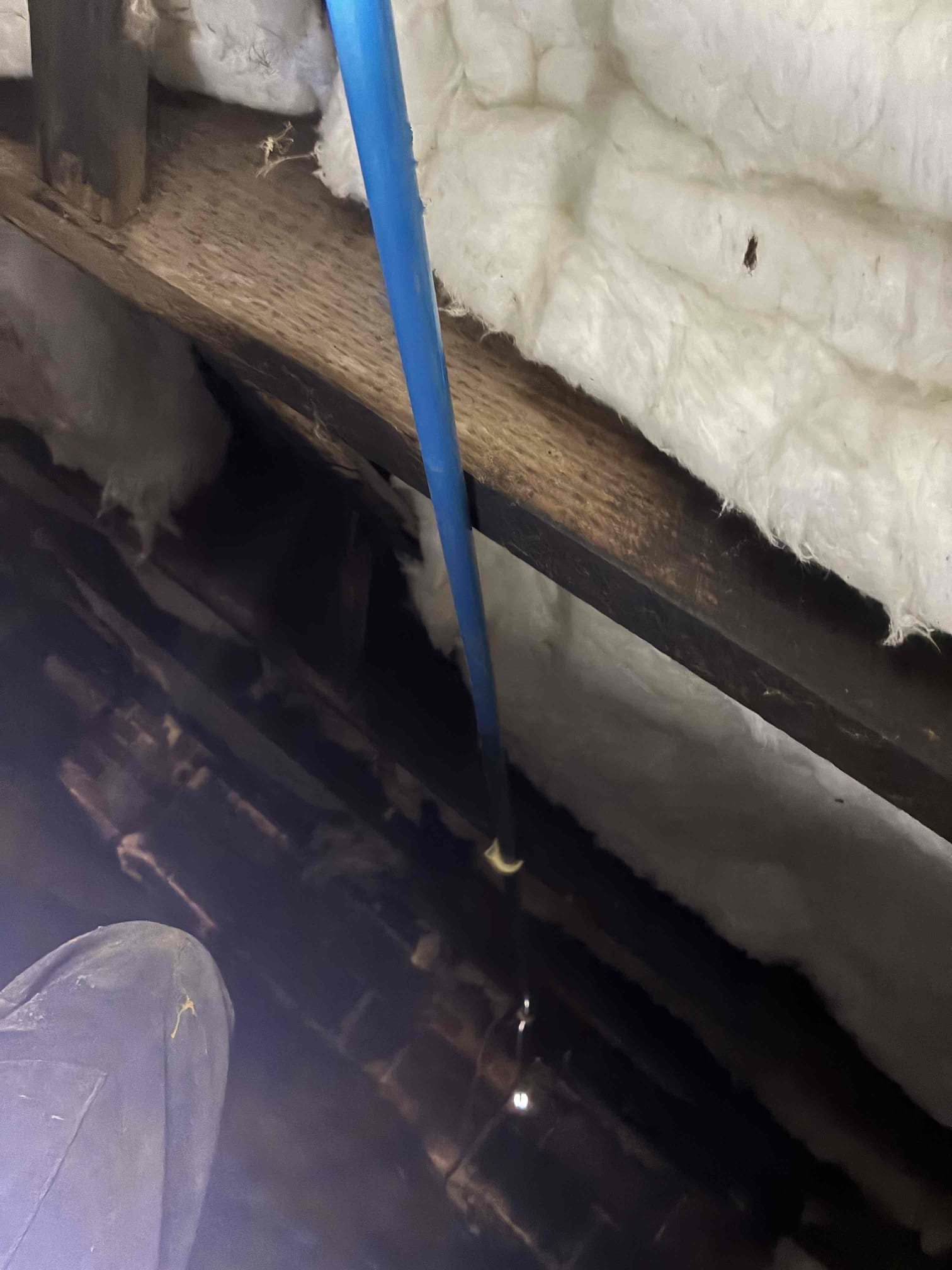 Customer wanted new hose Bibb installed at front of house. Ran new line and drilled hole for hose Bibb. Secured Bibb to wall and caulked area. Also added shut off to line. Insulated piping. Checked for leaks and proper function. Allow 24 hrs for caulk to dry. 