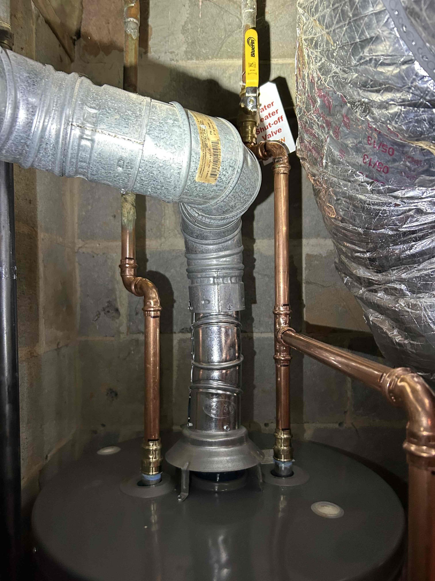 For this job, we were called out to give an estimate on installing a new 40 gallon water heater. The customer had one from 2007 that needed to be replaced because I was leaking from the bottom but it turns out it was split from the back my first immediate thought maybe the pressure was high however the pressure is at 60 pounds of pressure so more than likely it was just end of life for the heater so what I recommended is that we go ahead and replace it with a brand new 50 gallon heater without the stand and put a pan in Install a new gas flexible line rather than the soft K copper in addition to that installed a new thermal expansion tank with the bracket to support it at the front of the water heater added all the necessary, pro press, connections, and pipe once installed there are no leaks of gas and or water tested the gas with bubbles and to ensure that there’s no water leaks, ran my hand across every single fitting to ensure that there’s nothing leaking at this time. There is no f