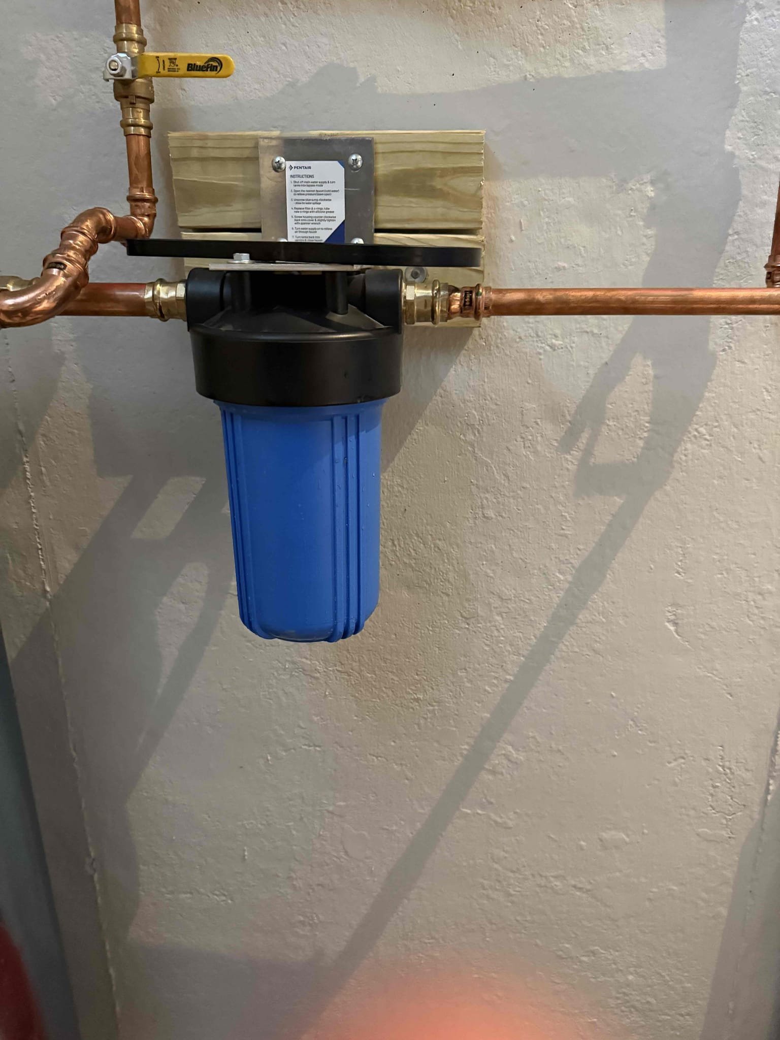 Filter housing not coming loose upon arrival. Customer stated they’ve had multiple people attempt to get the housing off but no one can get it loose. Gave customer estimate for us to get the housing loose and install the customer supplied filter. Customer chose just for us to get the housing loose and she was going to have the tenants instill the new filters and O-rings for the new filter. Gave customer estimate just to remove housing. Customer approved estimate. Removed housing and left the filter apart for the tenants to install the new filter. The housing is no longer stuck upon departure.