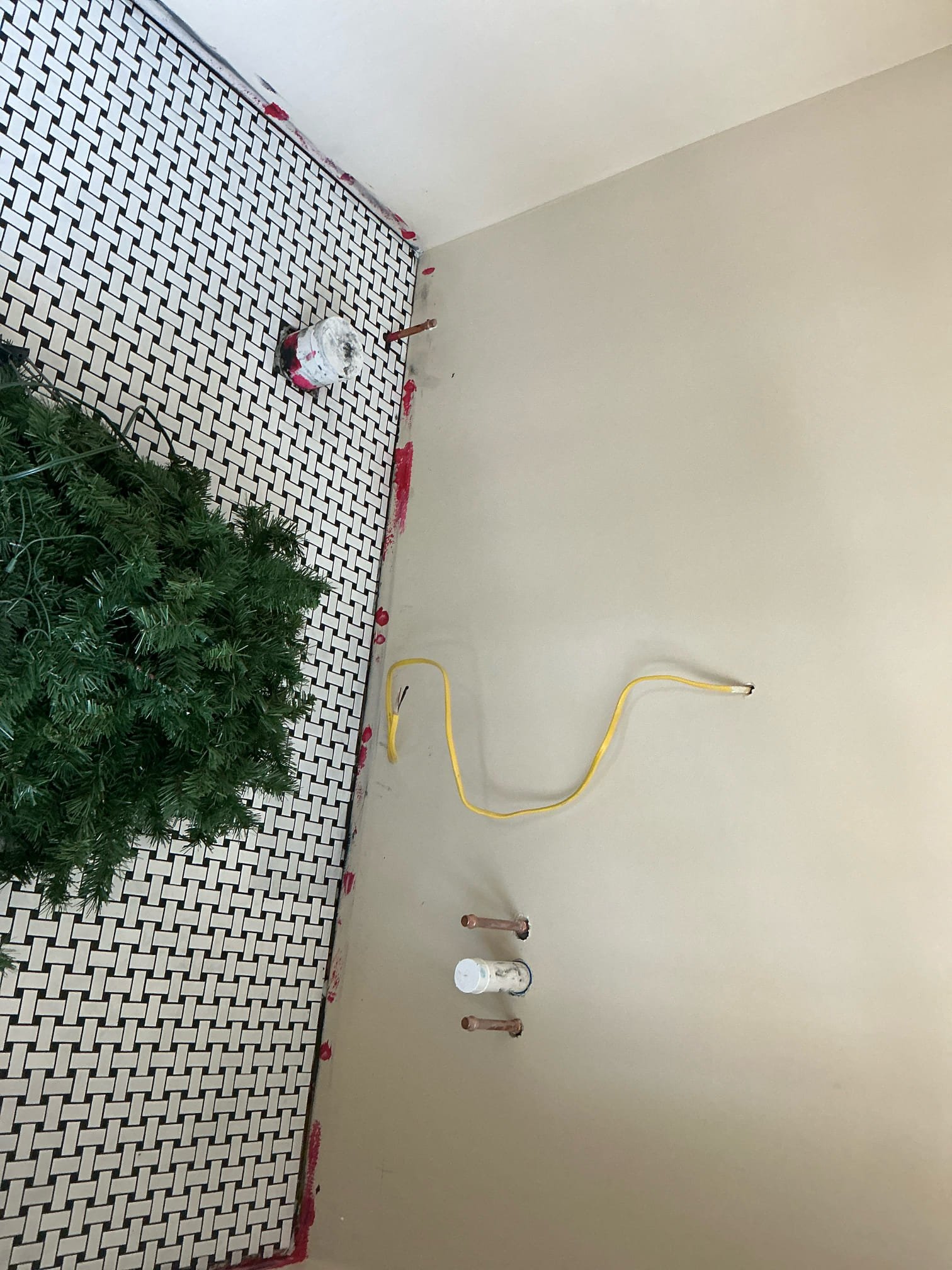 Client called us out due to dishwasher not draining. We checked the drain hose and it was clear of blockage or debris. Past that point, I am no help. Advised client to contact an appliance guy to further diagnose that issue. Left estimate for add on guest bathroom set out as well. 

Waived service fee. 