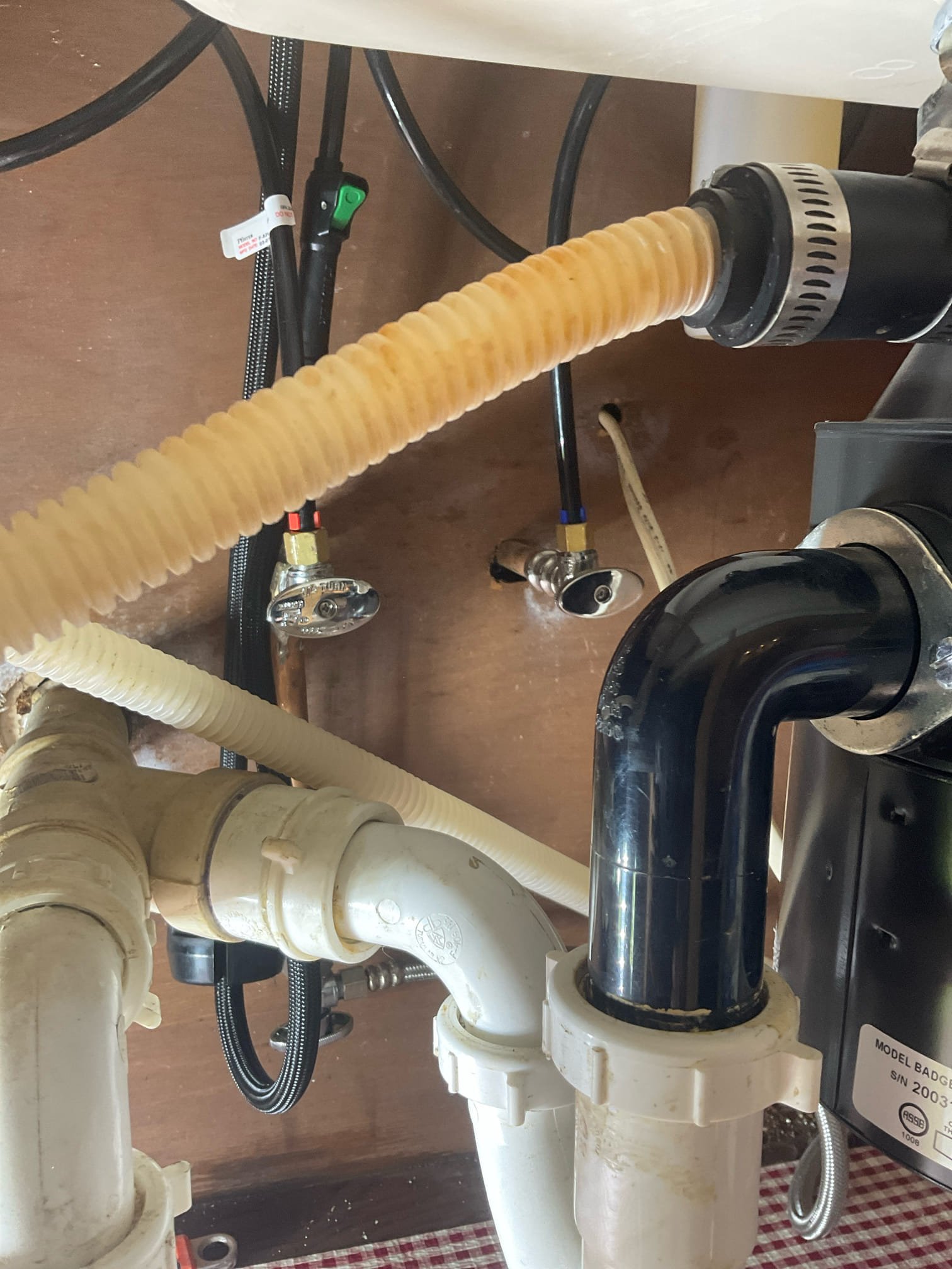 Replaced a defective kitchen faucer , two new stop valves installed 