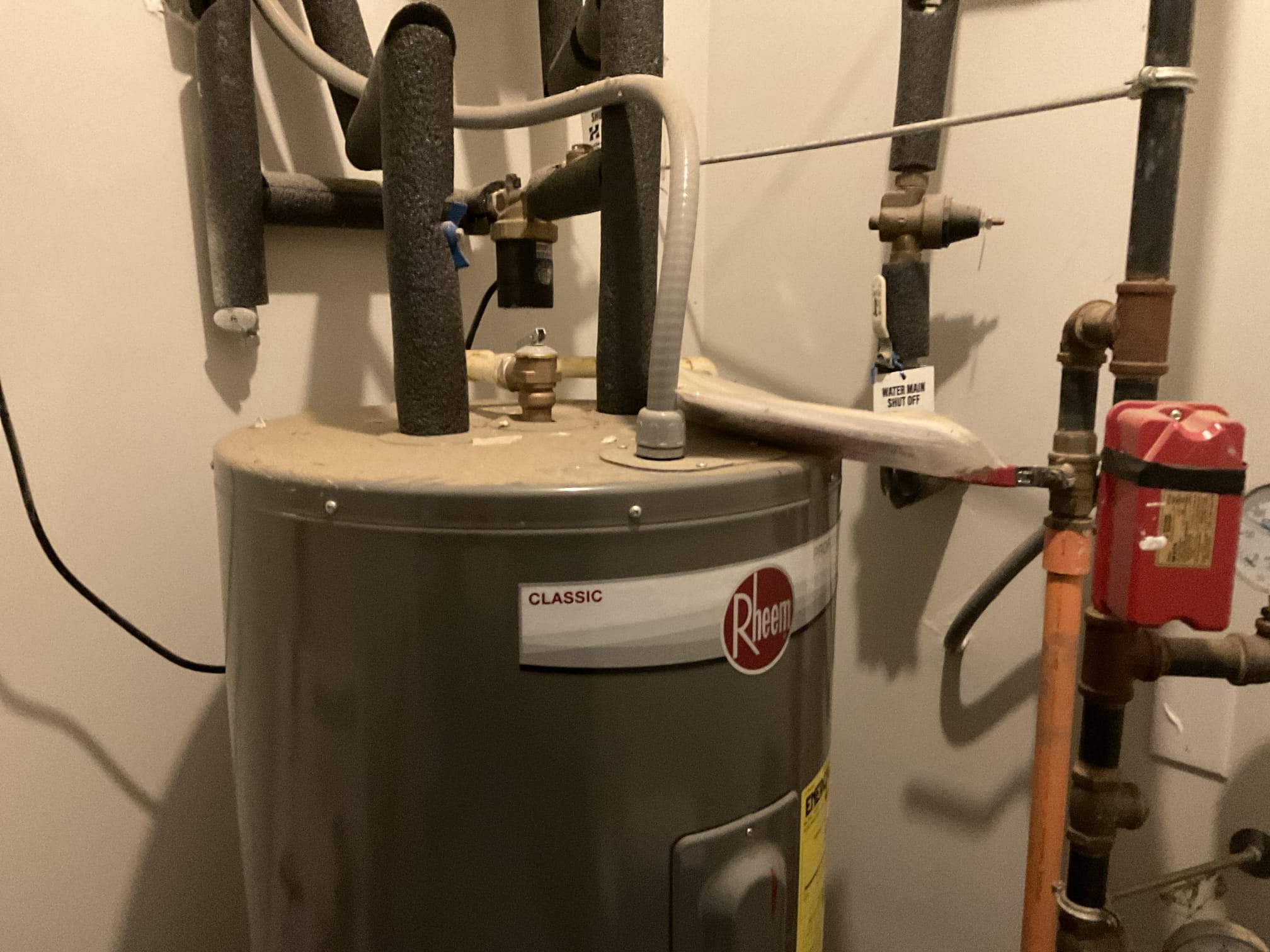 Cut ceiling open , replaced a offset flange for top floor hallway toilet , replaced a builders grade toilet with a Kohler elongated toilet with soft close seat ,  we also fixed slow tub drain , slow master bathroom sink right side for free 