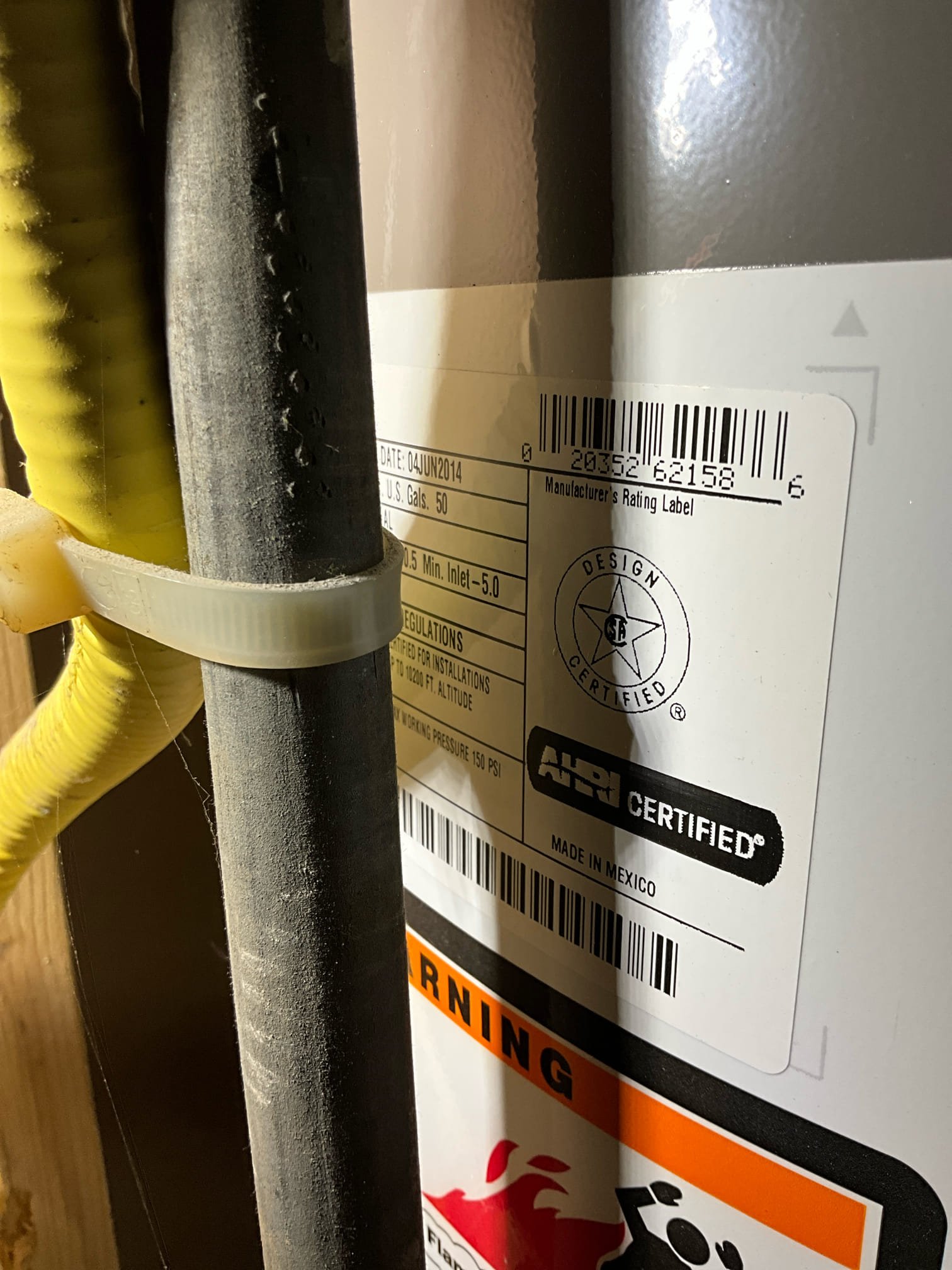 Call to replace hose spigot.

Met with Thomas and he would like a dripping hose spigot replaced. 

I removed failed spigot and installed new hose Bibb and added a shut off valve. Also added shut off valve to exposed copper pipe for side spigot.

