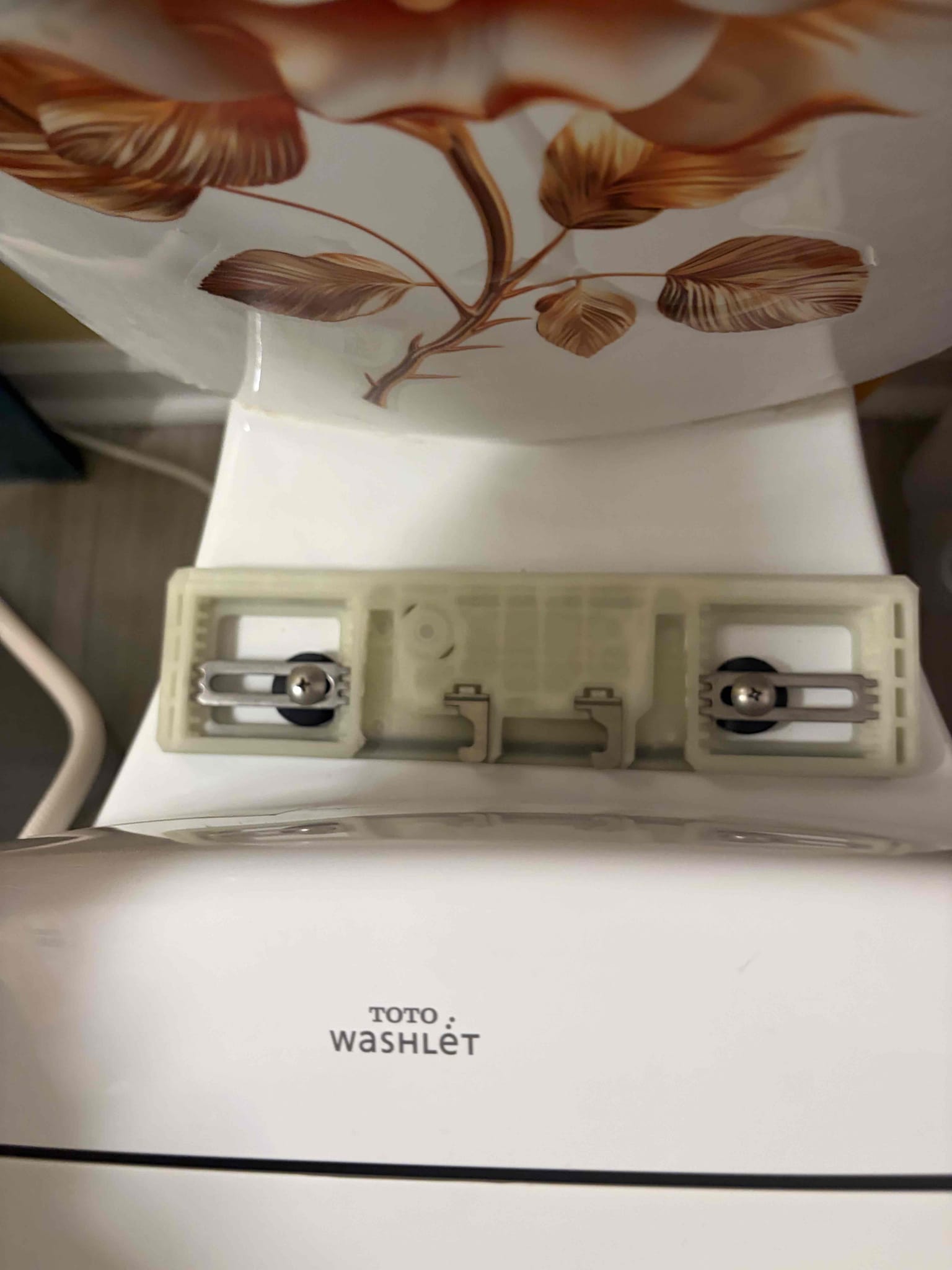 Tighten the bolts on the bidet seat, once complete no further issues, left estimate for toilet replacements.