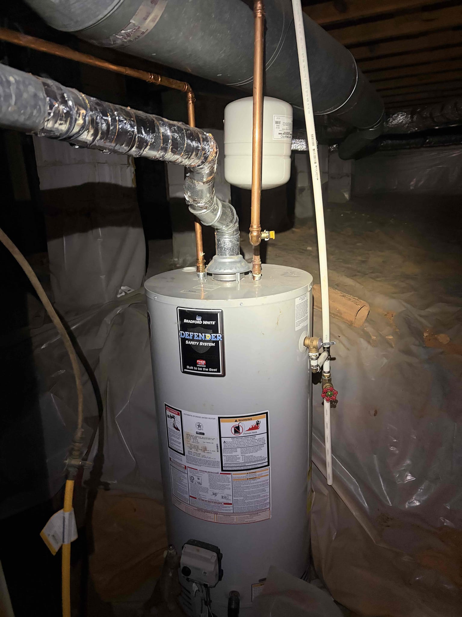 For this job, CUSTOMER called us out to do a pull in reset on their water heater in the crawlspace. The customer is having an encapsulated so in order for the people that do the crawlspace they needed it removed in order to properly encapsulate the space so therefore we will come back to reinstall the water heater With the same existing one customer currently has a Bradford white water heater. I disconnected all the necessary components gas, water and the vent, to insure proper removal, once uninstalled there are no leaks used two propress caps to complete the project.