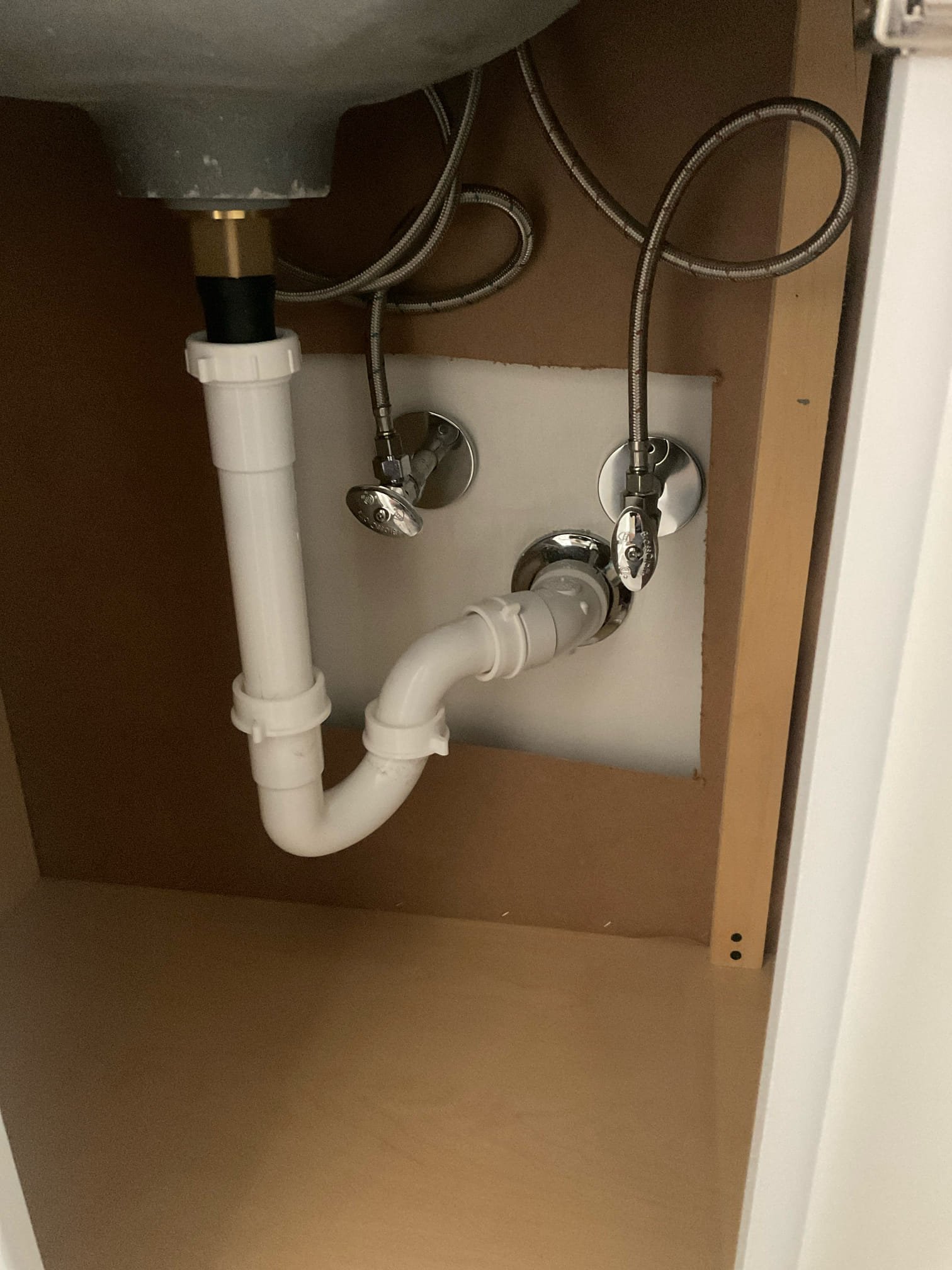 Checked for customer said sewer smell issues, nothing wrong with plumbing and did not smell anything today 